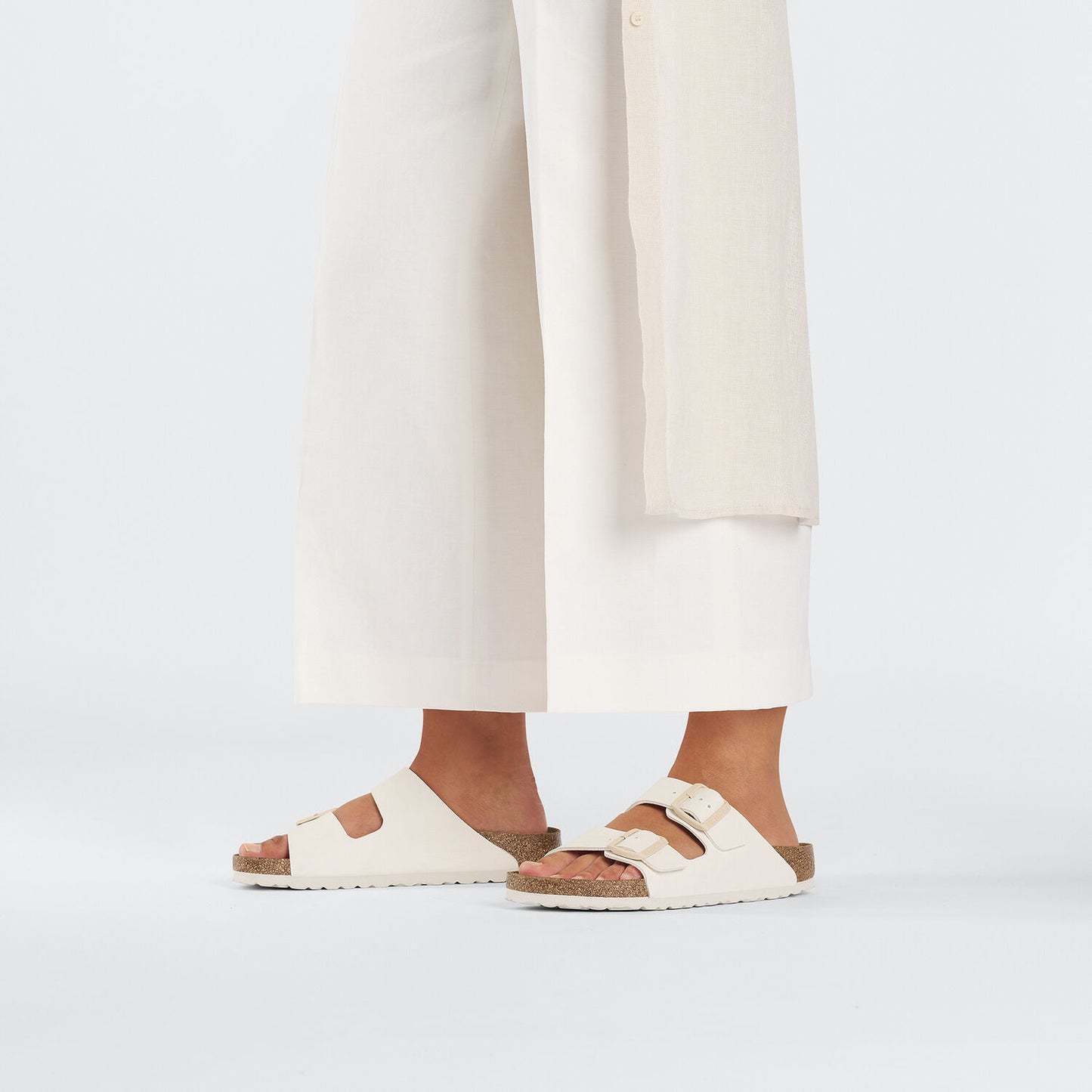 BIRKENSTOCK | SANDALES UNISEXES | ARIZONA BIRKO FLOWER COQUILLE D'ŒUF | BEIGE