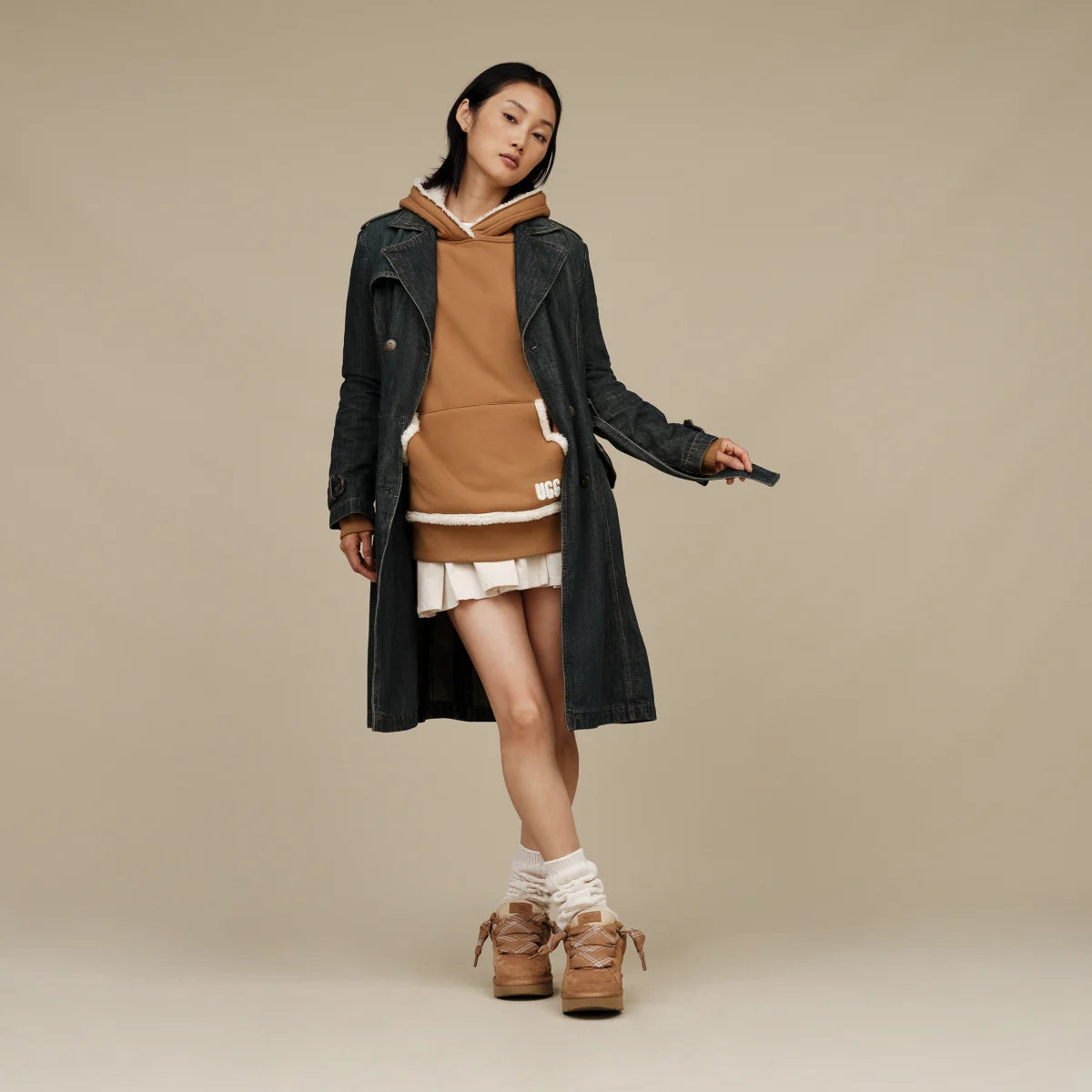 UGG | SNEAKERS MUJER | LOWMEL | CHESTNUT | MARRÓN