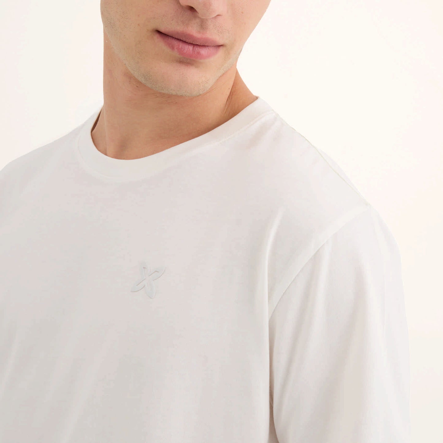 MUNICH | CAMISETA | HOMBRE | T-SHIRT ESSENTIALS | BLANCO