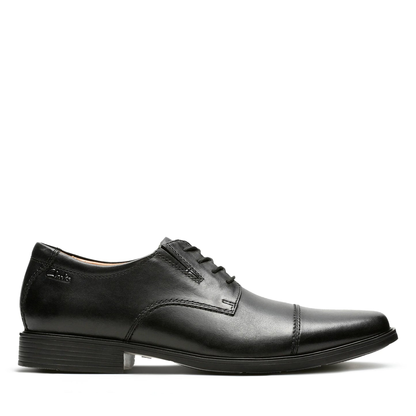 Zapatos De Vestir De La Marca Clarks Para Hombre Modelo Tilden Cap Black Leather En Color Negro