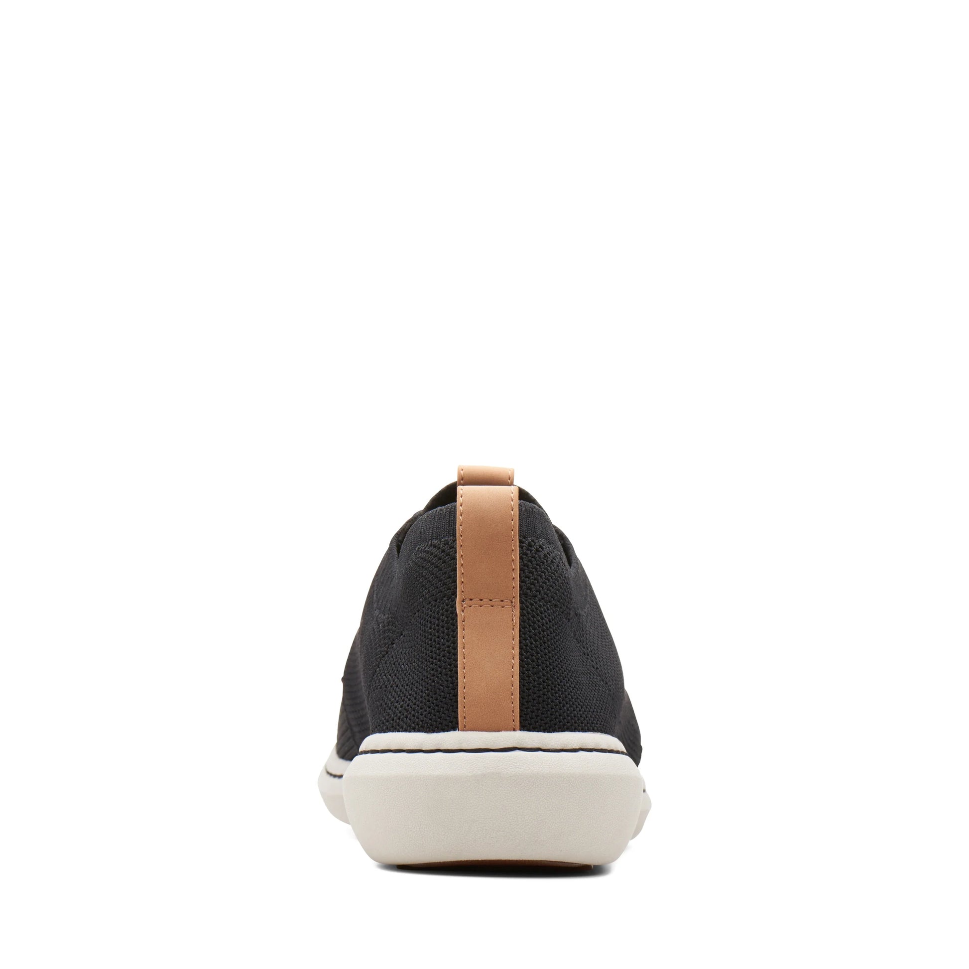 Półbuty męskie Clarks, model Step Urban Mix Black, w kolorze czarnym.