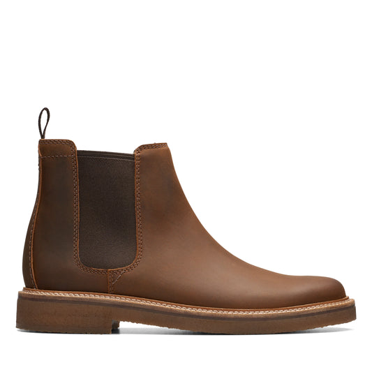 Bottes pour homme de la marque Clarks, modèle Clarkdale Easy Beeswax Leather de couleur jaune.