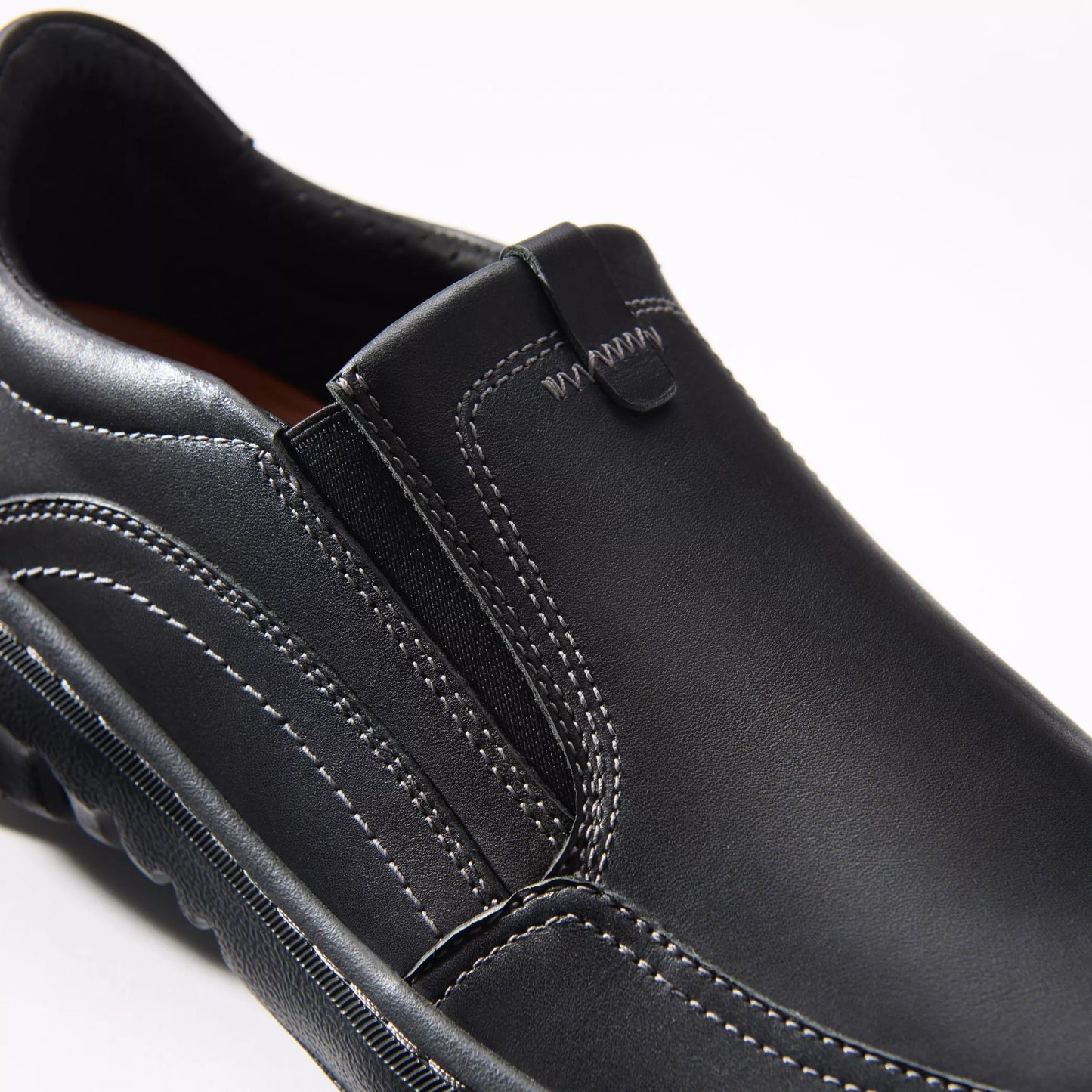 Zapatos Casual De La Marca Clarks Para Hombre Modelo Clarks Pro Step Black Leather En Color Negro