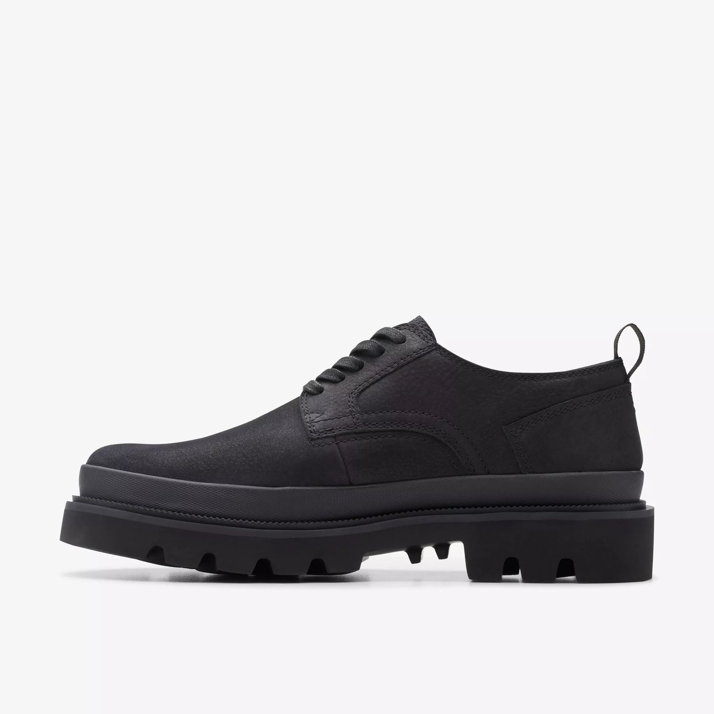 Zapatos Casual De La Marca Clarks Para Hombre Modelo Badell Lace Black Nubuck En Color Negro
