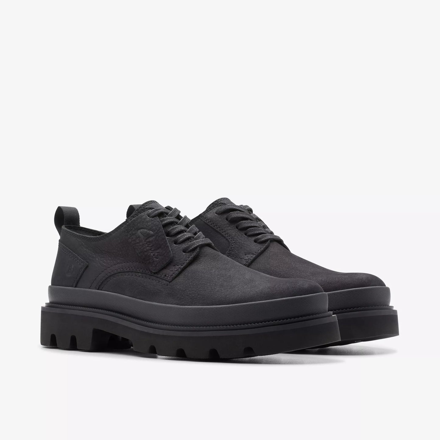 Zapatos Casual De La Marca Clarks Para Hombre Modelo Badell Lace Black Nubuck En Color Negro
