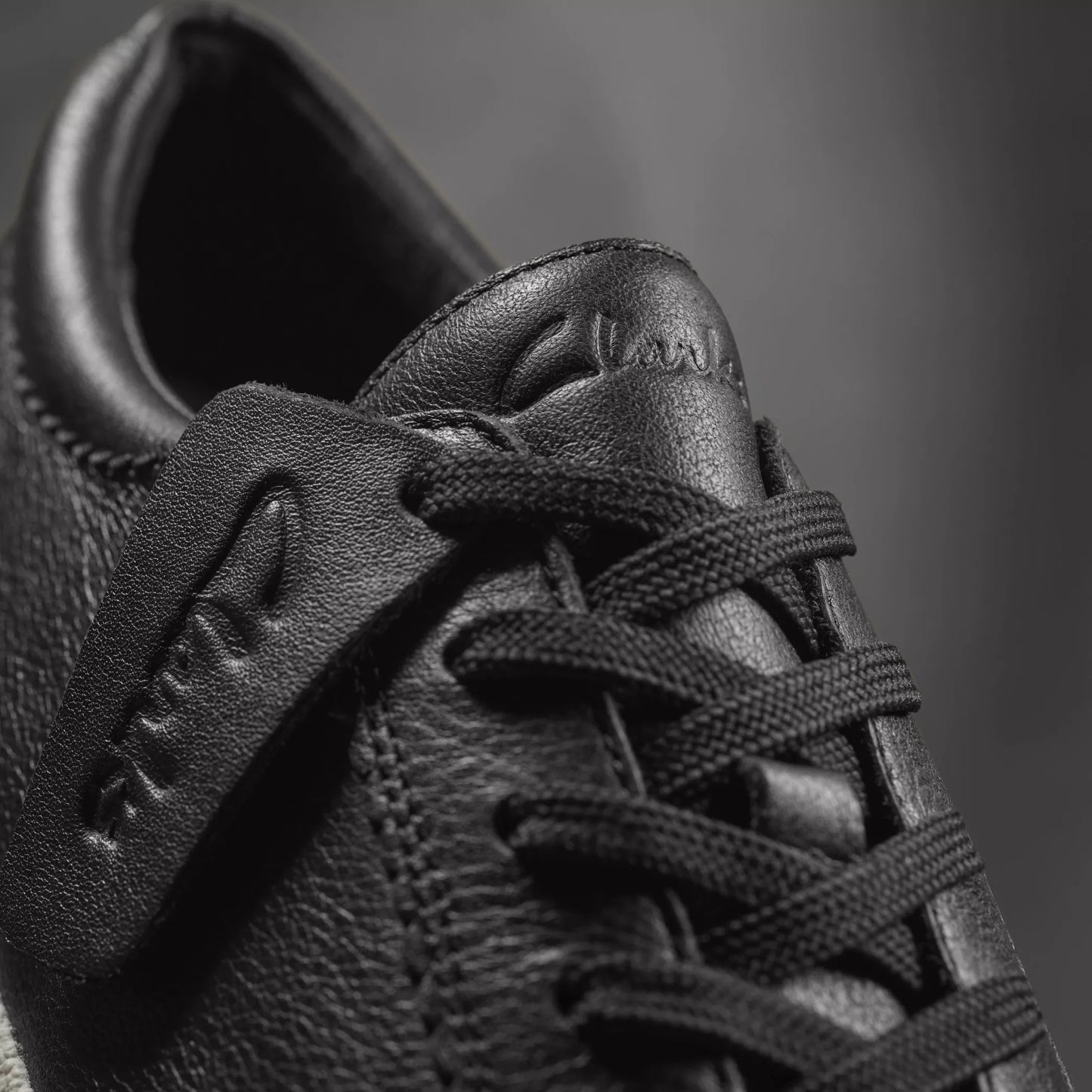 Sneakers De La Marca Clarks Para Mujer Modelo Mayhill Walk Black Leather En Color Negro