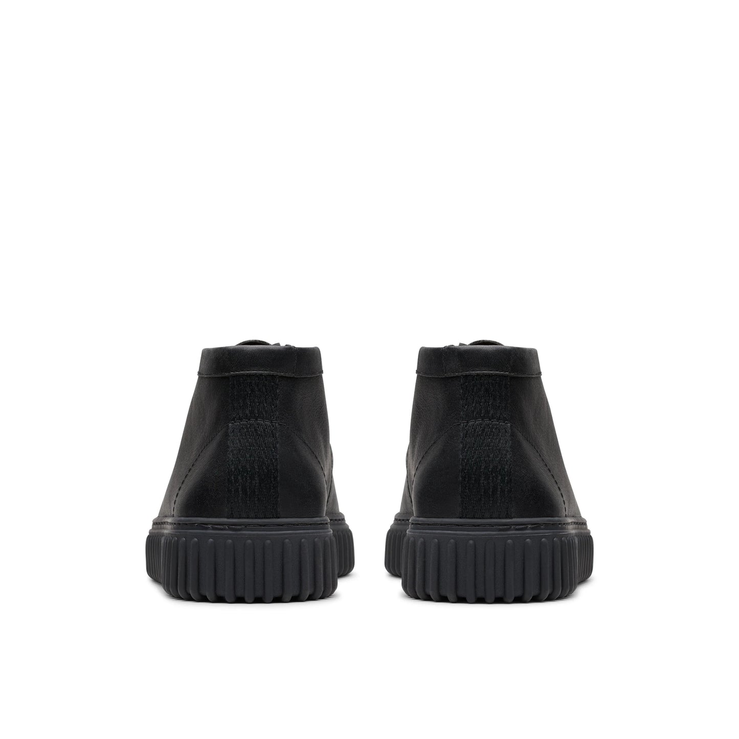 Bottes pour homme de la marque Clarks, modèle Torhill Hi en cuir noir de couleur noire.