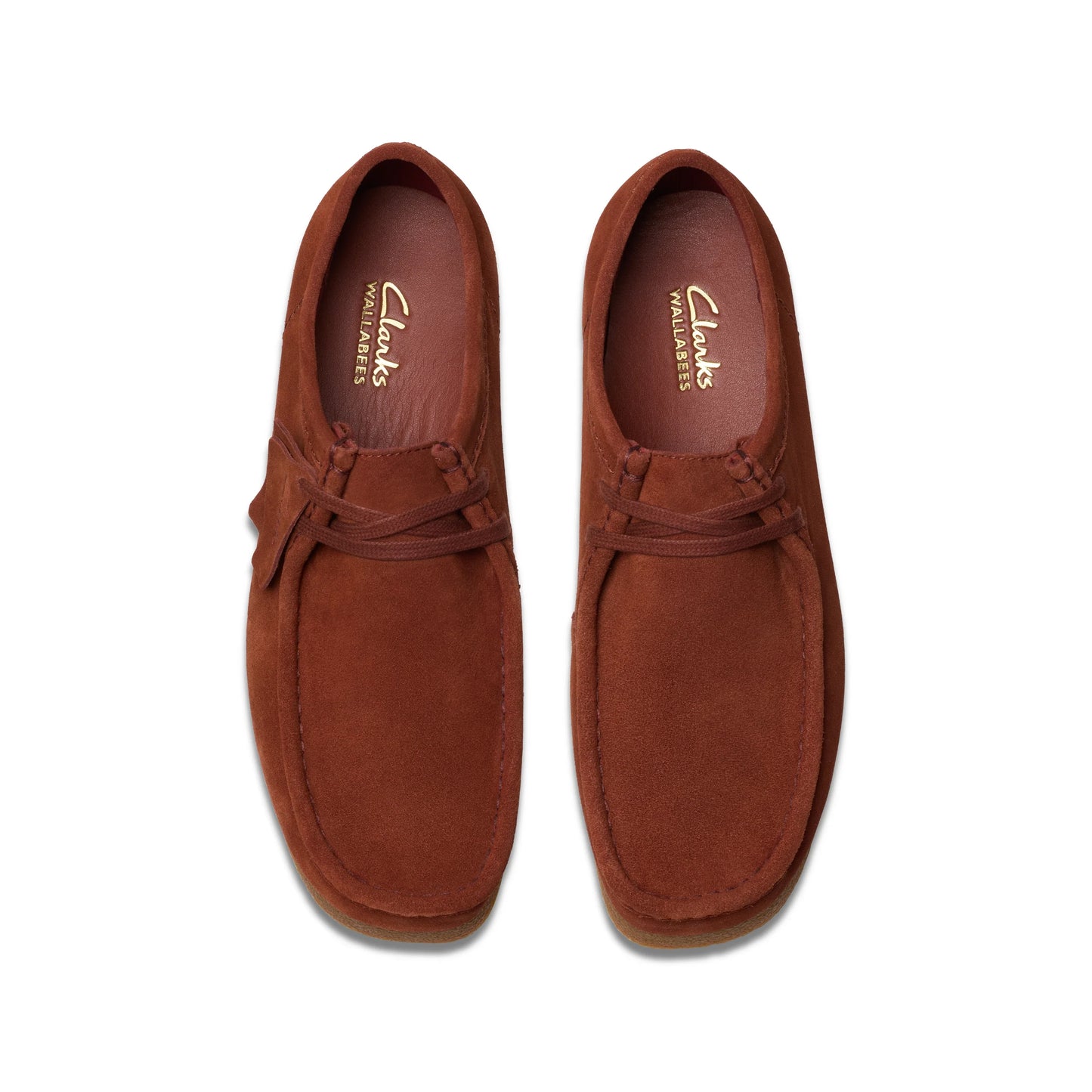 Zapatos Casual De La Marca Clarks Para Hombre Modelo Wallabee Evo Chestnut Suede En Color Rojo