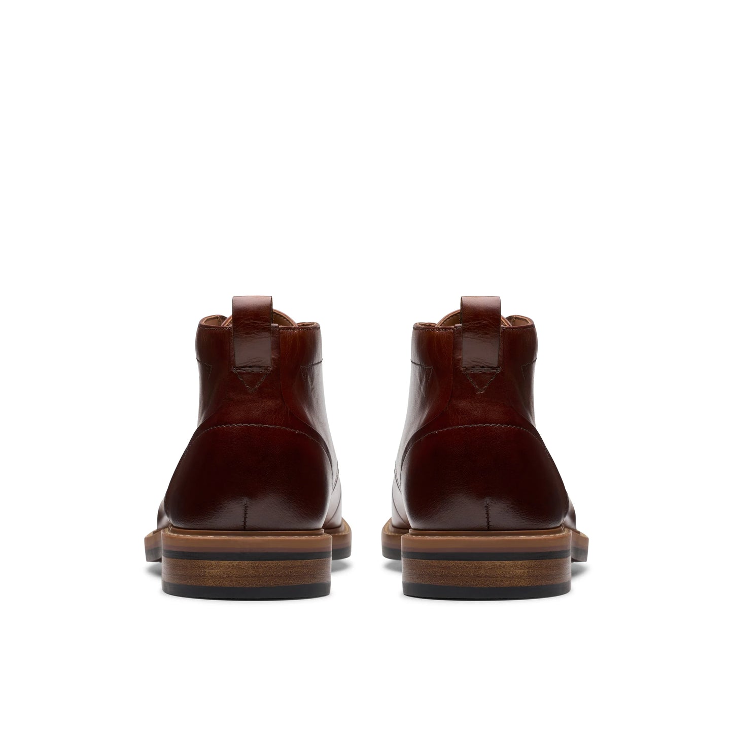 Botas De La Marca Clarks Para Hombre Modelo Aldwin Chukka Mid Tan Leather En Color Beige