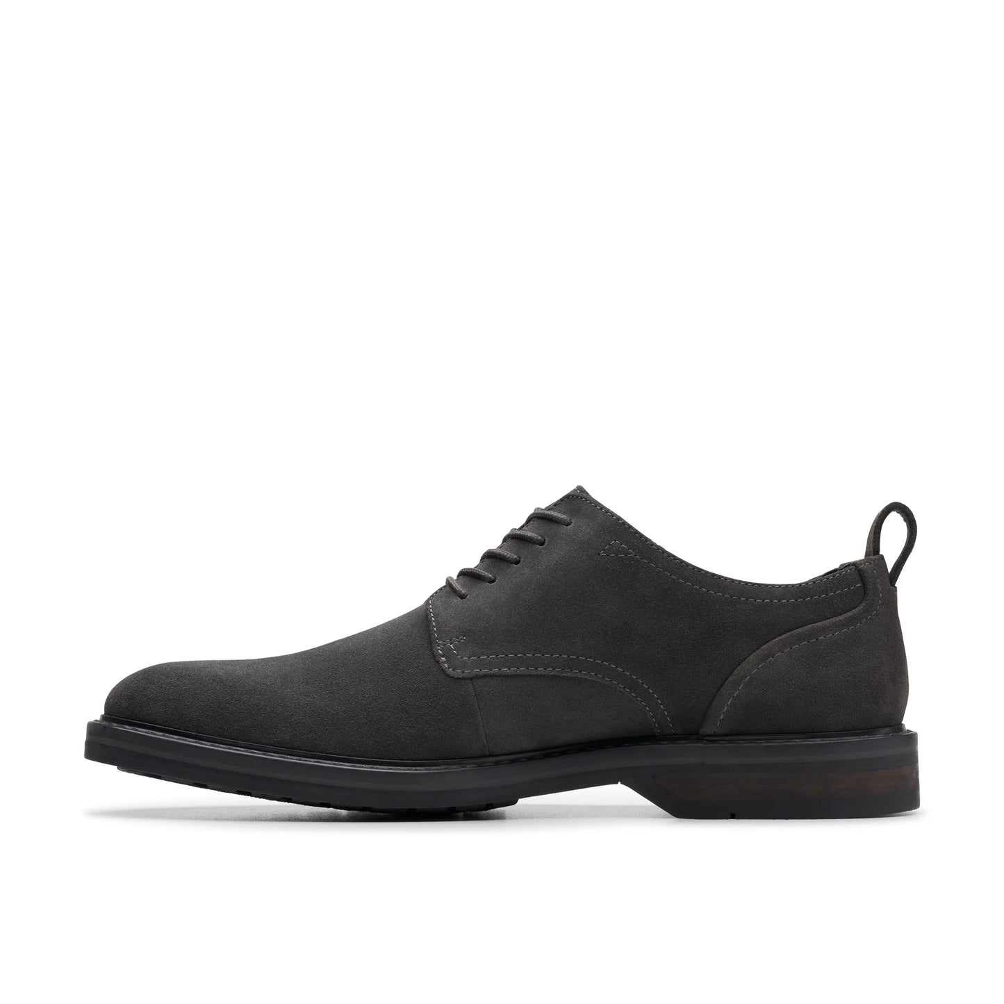 Zapatos De Vestir De La Marca Clarks Para Hombre Modelo Aldwin Lace Dark Grey Suede En Color Gris