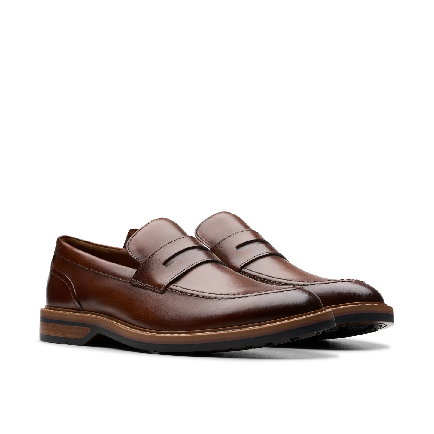 Mocasines De La Marca Clarks Para Hombre Modelo Aldwin Step Mid Tan Leather En Color Beige