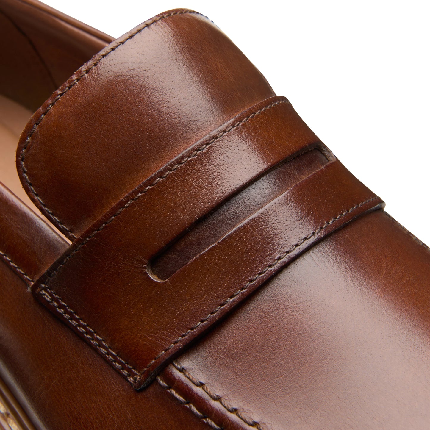 Mocasines De La Marca Clarks Para Hombre Modelo Aldwin Step Mid Tan Leather En Color Beige