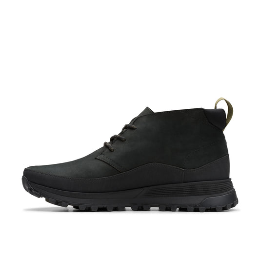 Bottes pour homme de la marque Clarks, modèle ATL TrekDB GTX en nubuck noir de couleur noir.