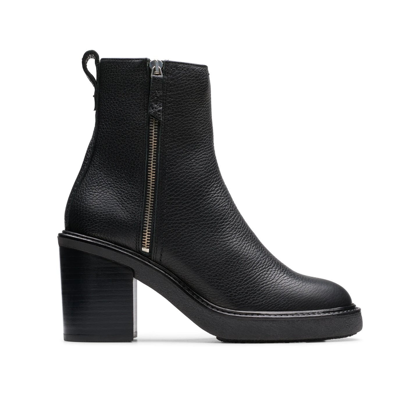 Botines De La Marca Clarks Para Mujer Modelo Cassiano Zip Black Leather En Color Negro