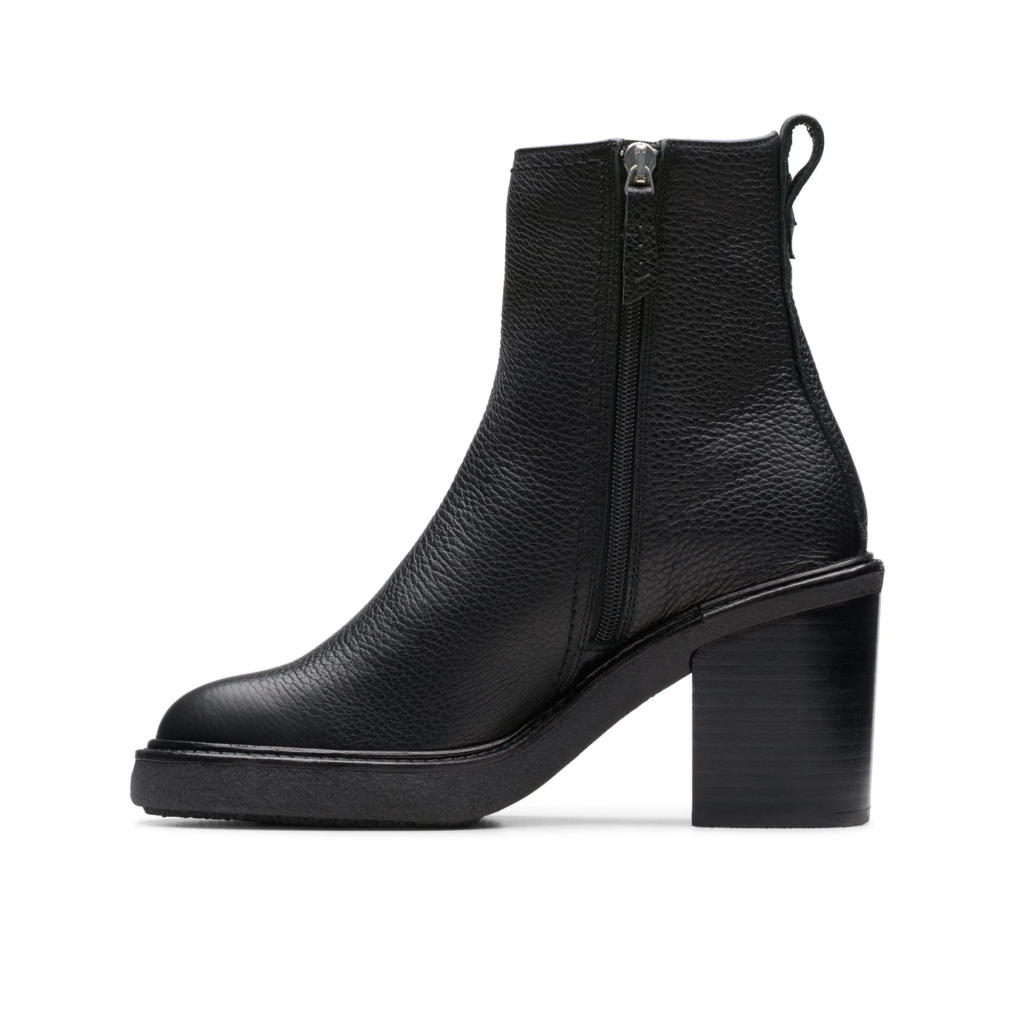 Botines De La Marca Clarks Para Mujer Modelo Cassiano Zip Black Leather En Color Negro