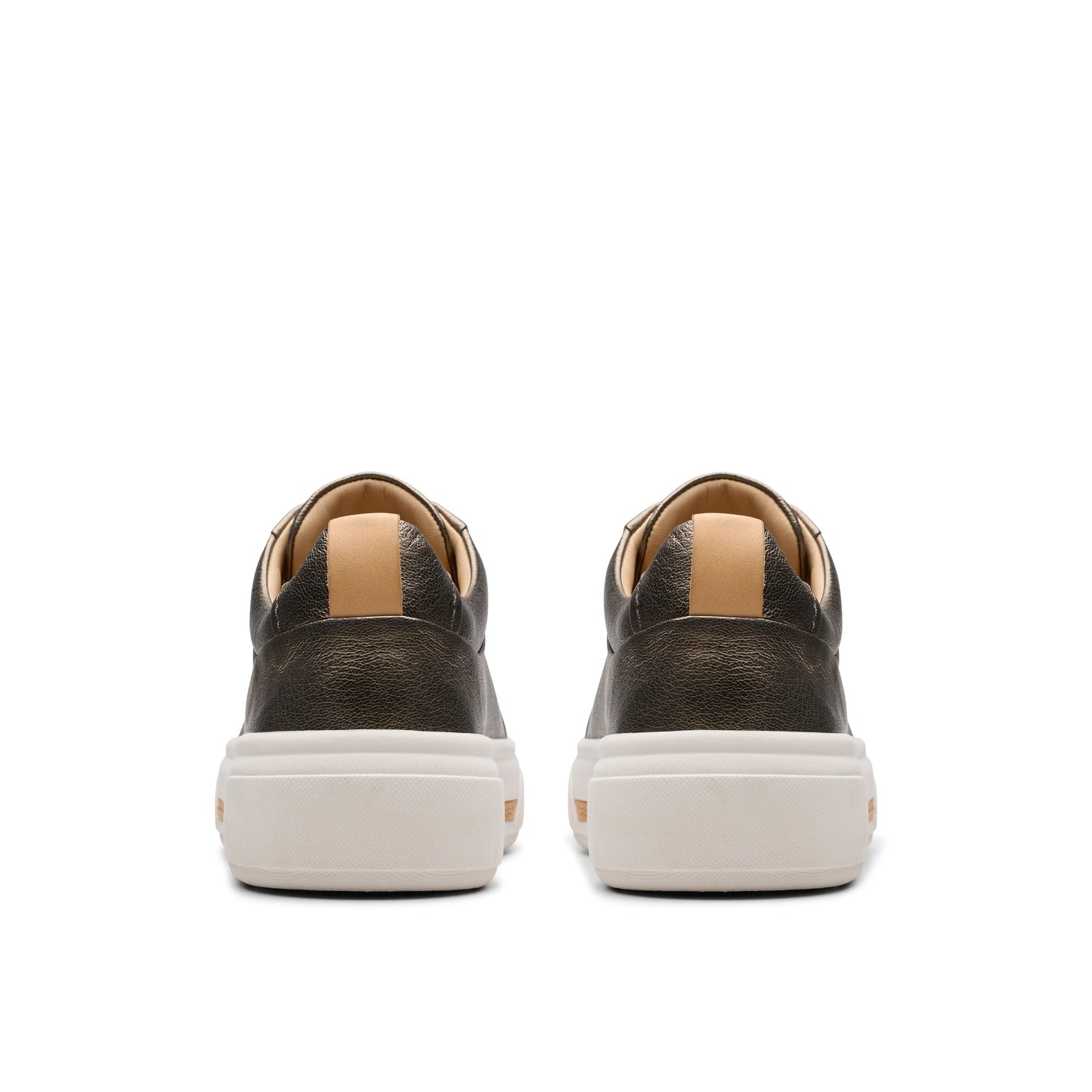 Sneakers De La Marca Clarks Para Mujer Modelo Hollyhock Walk Metallic En Color Dorado