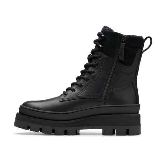 Bottes pour femme de marque Clarks, modèle Orianna2 Hike Black, doublées cuir noir.
