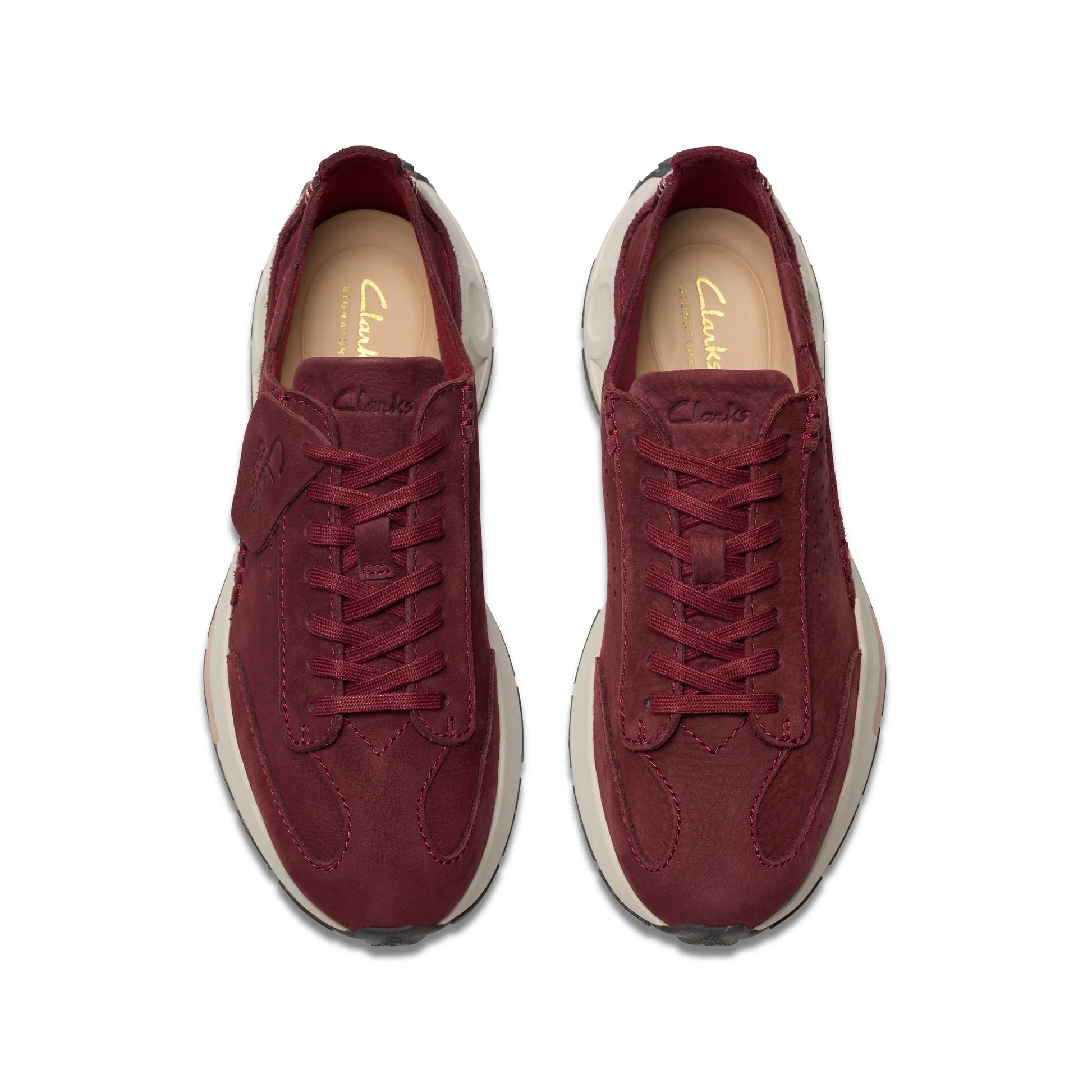 CLARKS クラフト スピード レディーススニーカー。レッドのバーガンディヌバック。