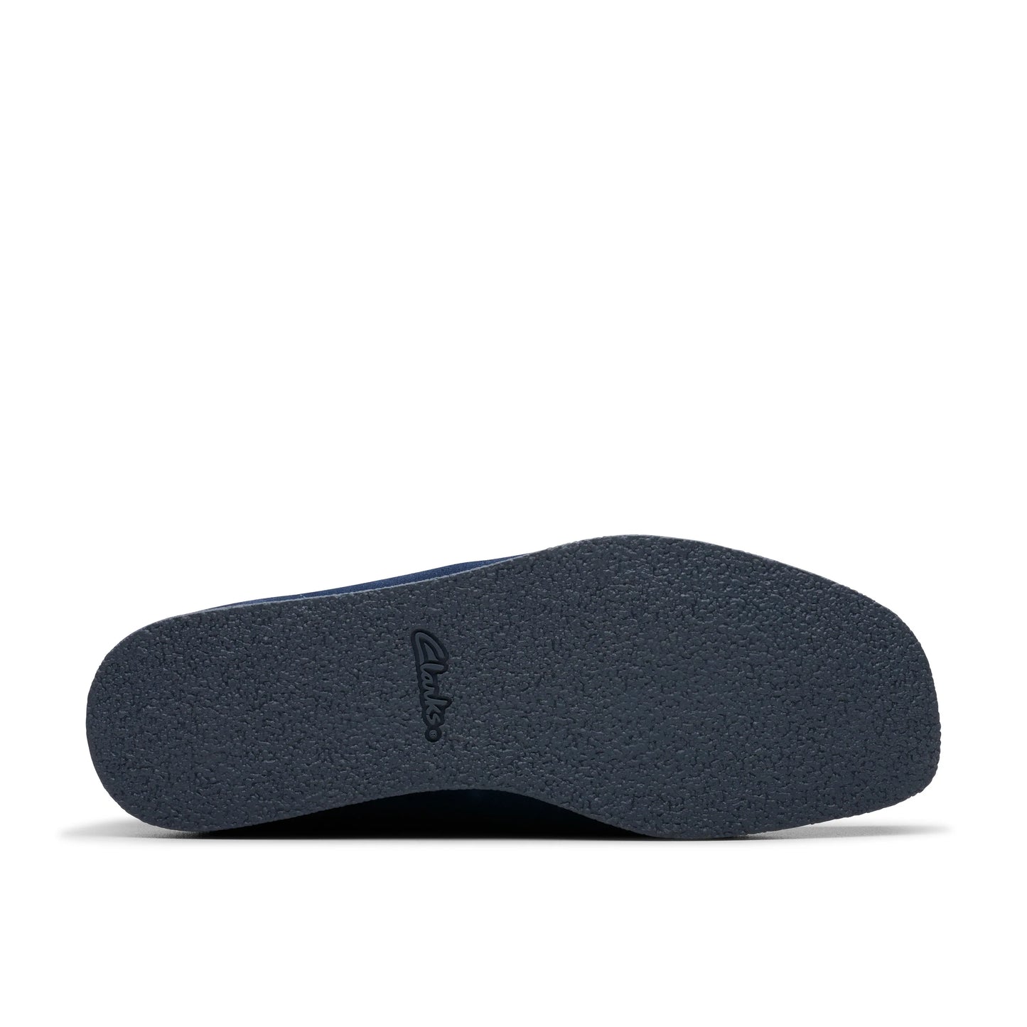 Chaussures décontractées pour femmes Clarks, modèle Wallabeeevosh en daim bleu marine, en bleu.