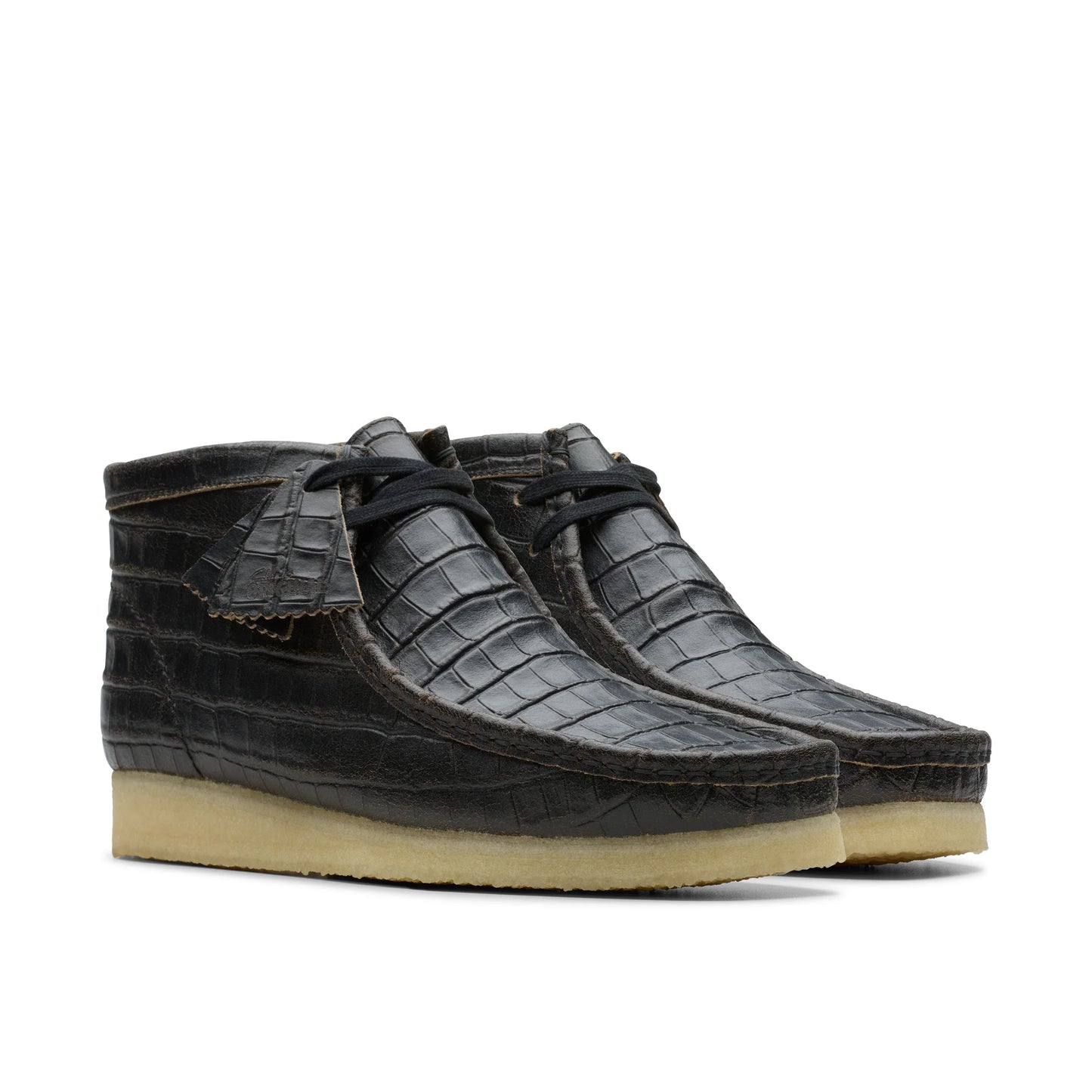 Botas De La Marca Clarks Para Hombre Modelo Wallabee Boot Black Croc Distress En Color Negro