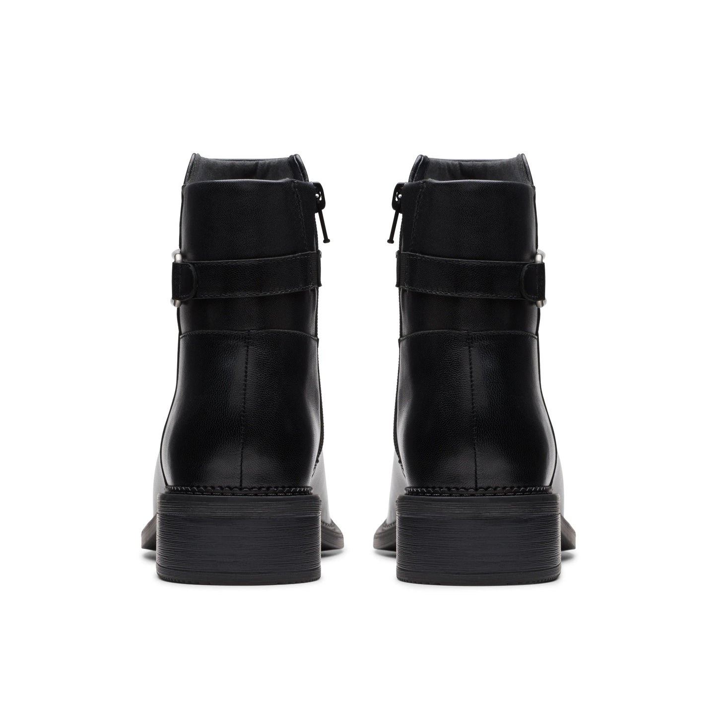 Botines De La Marca Clarks Para Mujer Modelo Maye Bella Black Leather En Color Negro