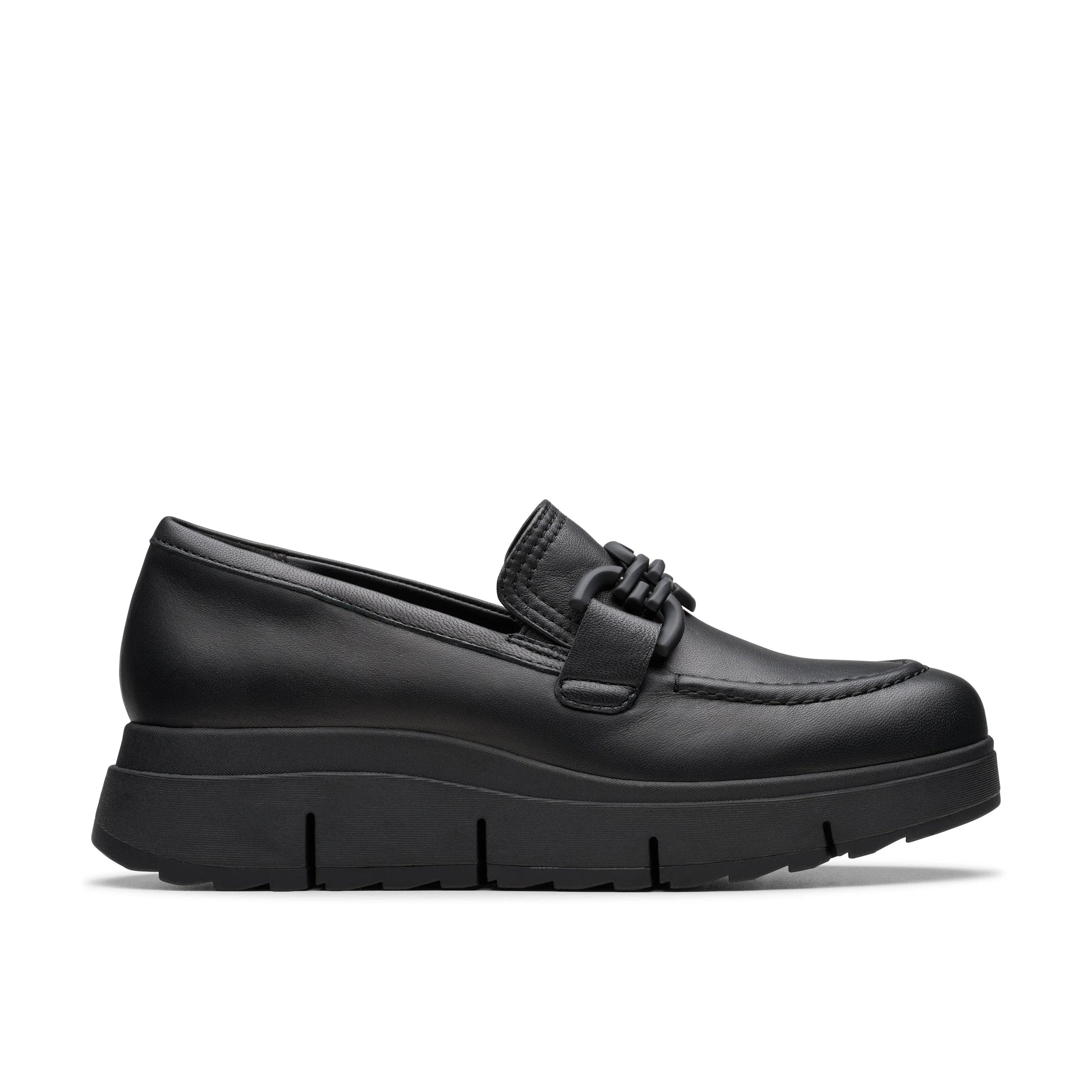 Półbuty damskie Clarks, model Loriini Izzy ze skóry w kolorze czarnym.