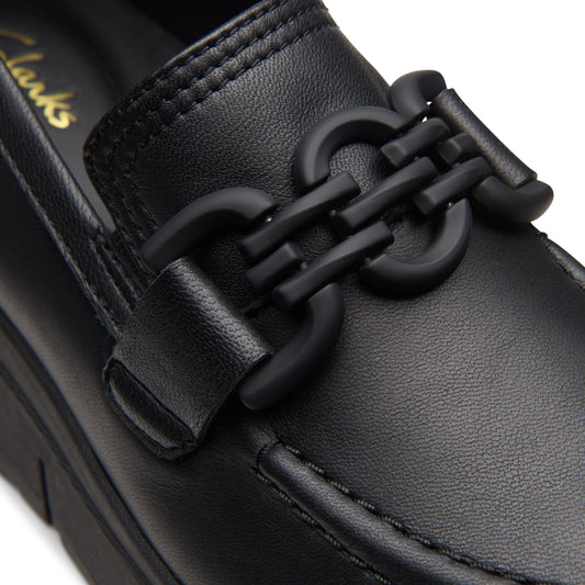 Mocasines De La Marca Clarks  Para Mujer Modelo Loriini Izzy Black Leather En Color Negro