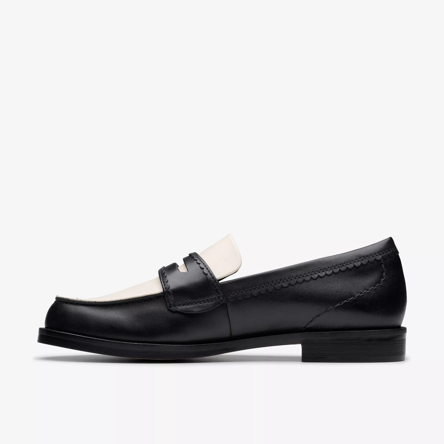 CLARKS | LOAFERS | WOMEN | STRAVEN EDGE BLACK COMBINATION LEATHER | BLACK