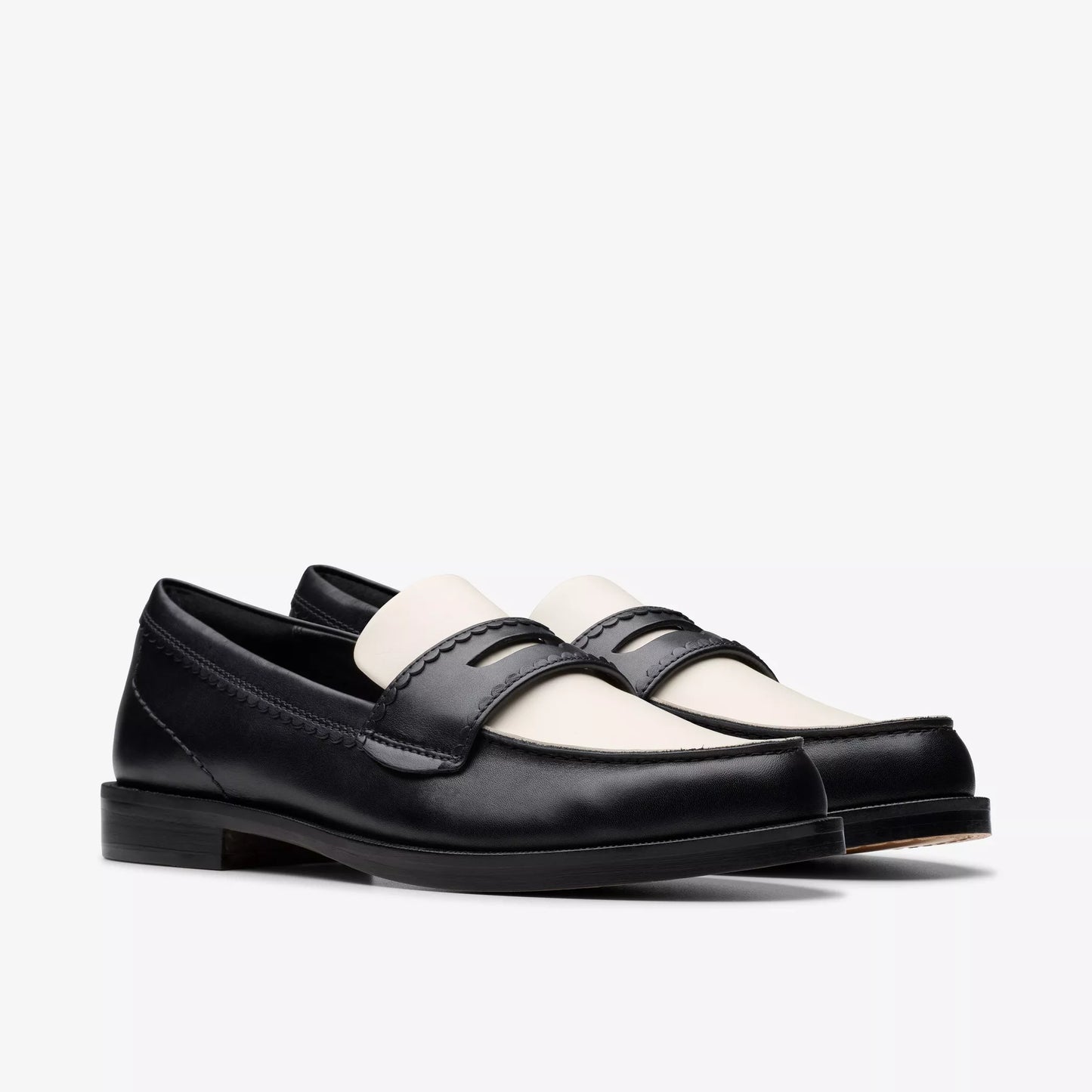 CLARKS | LOAFERS | WOMEN | STRAVEN EDGE BLACK COMBINATION LEATHER | BLACK