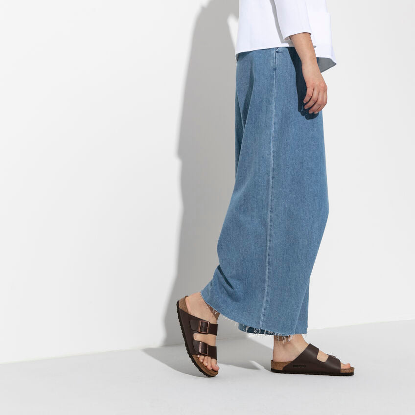 Sandales Birkenstock, modèle Arizona, Birko-Flor, marron foncé