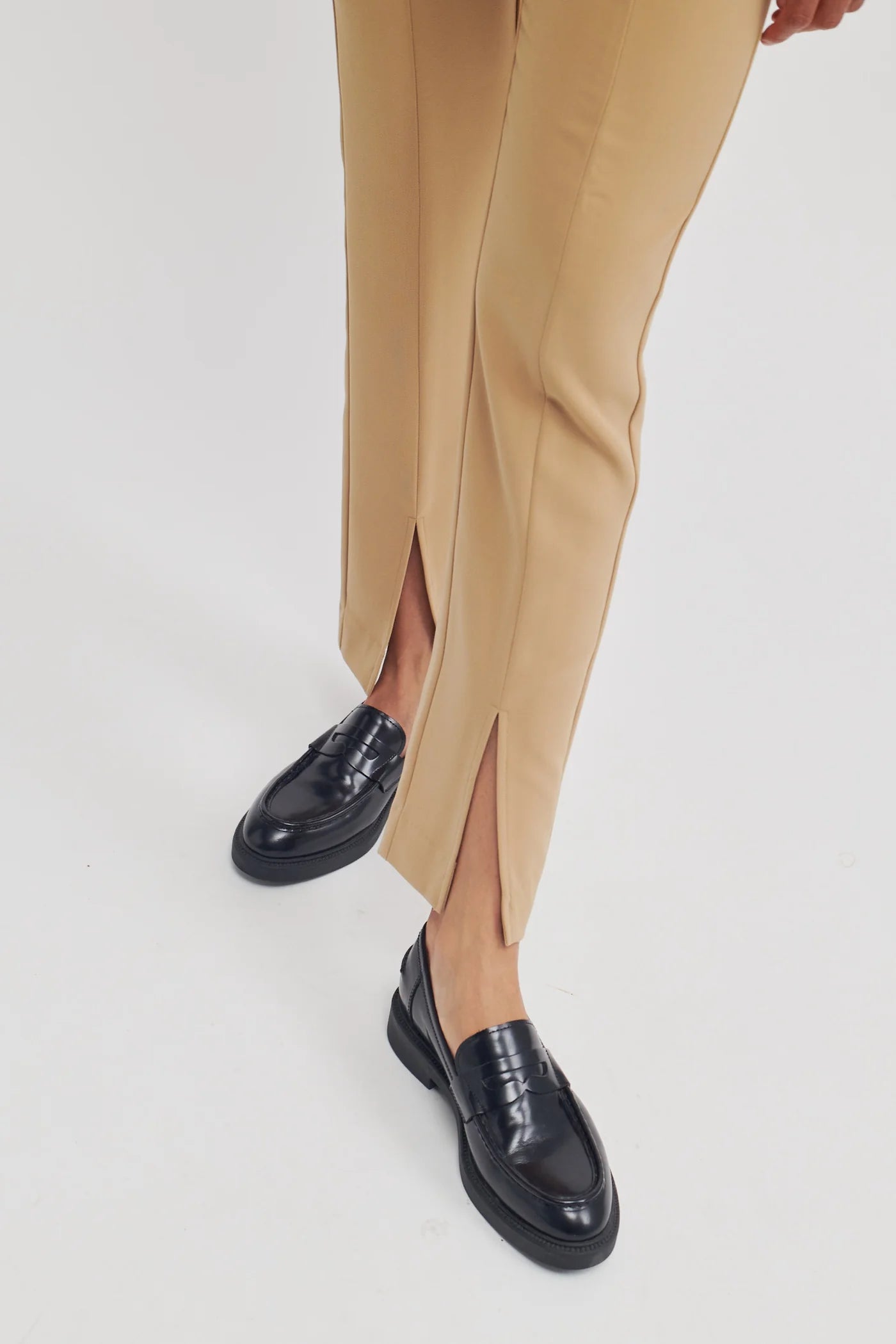 SECOND FEMALE | PANTALÓN MUJER | FIQUE SPLIT TROUSERS MOLÉ | MARRÓN
