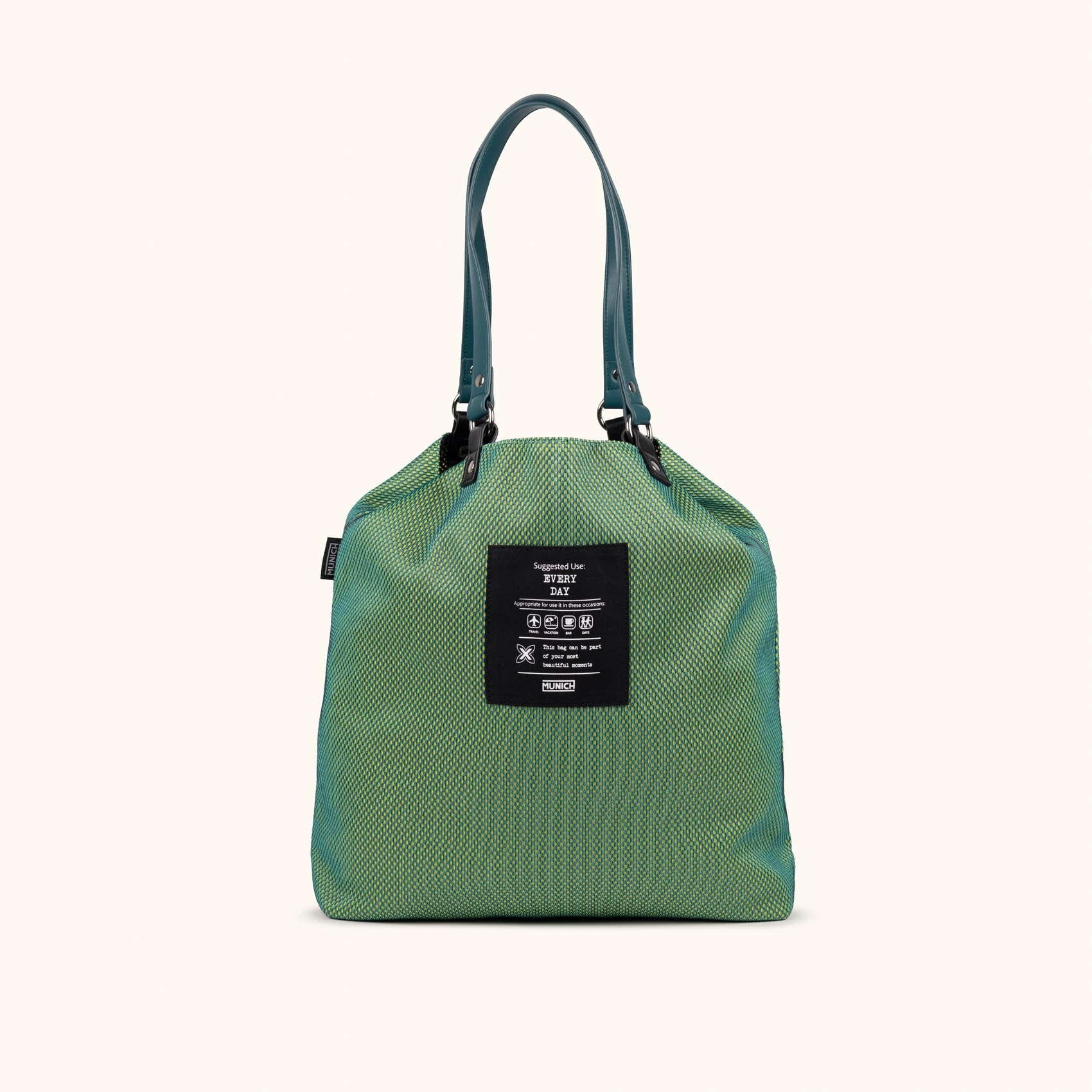 MUNICH GOGO SPIN Reversible TOTE BAG: グリーン バッグ レディース