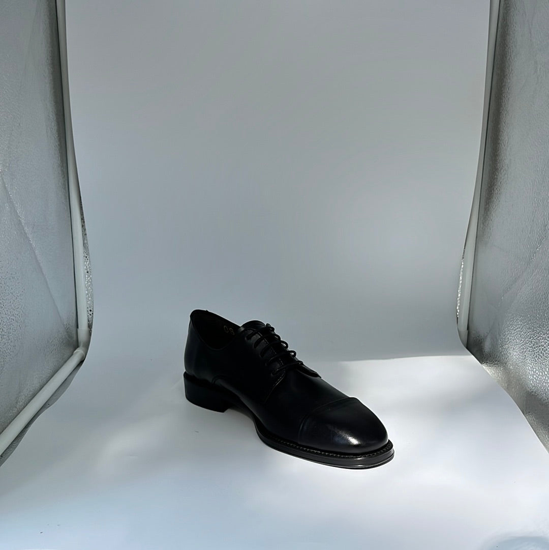 LUIS GONZALO 1966 | MEN'S DERBY SHOES | BUFFER CALF ROUNDED TOE | BLACK