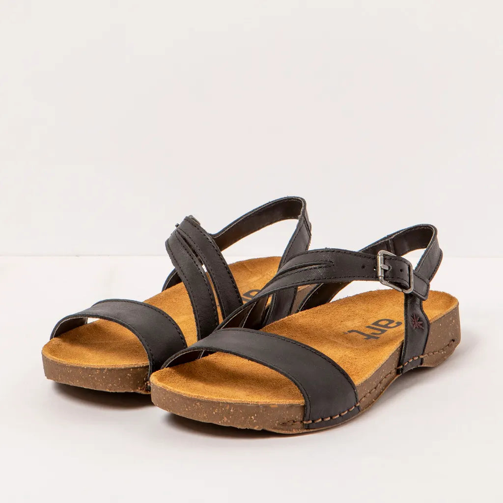 ART | SANDALS | WOMEN | I BREATHE
