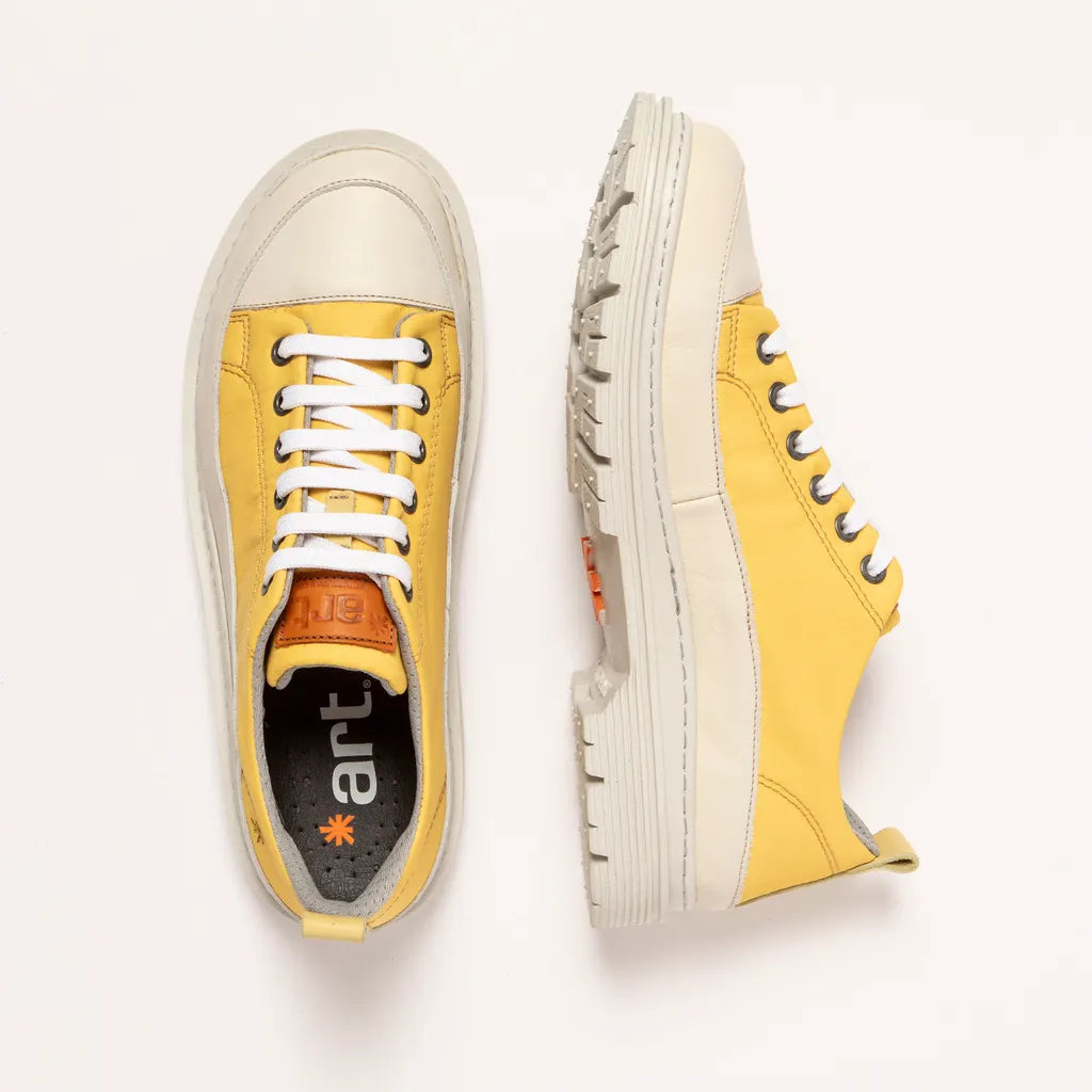 KUNST | SNEAKER | MANN | BIRMINGHAM