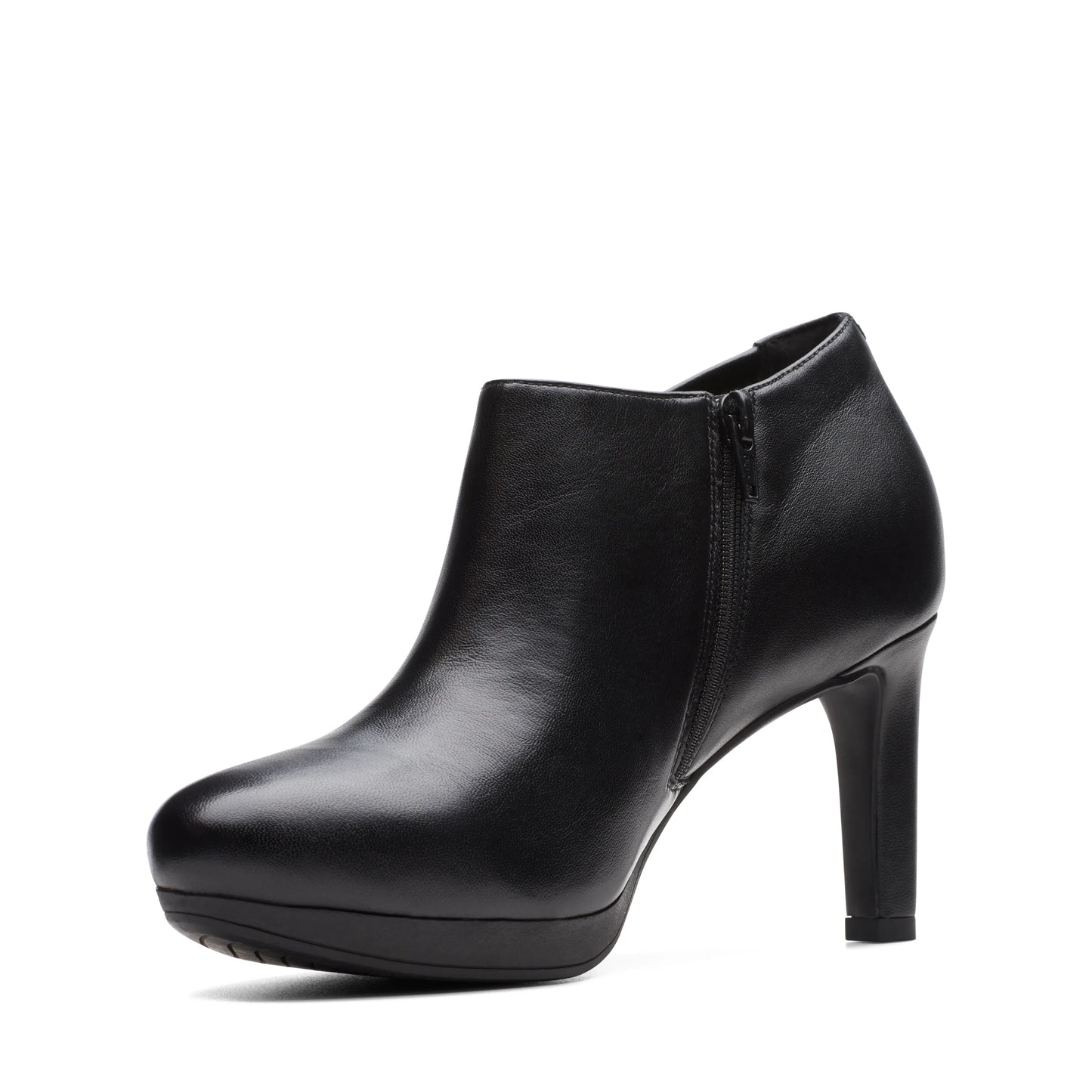 Botines De La Marca Clarks Para Mujer Modelo Ambyr Hope Black Leather En Color Negro