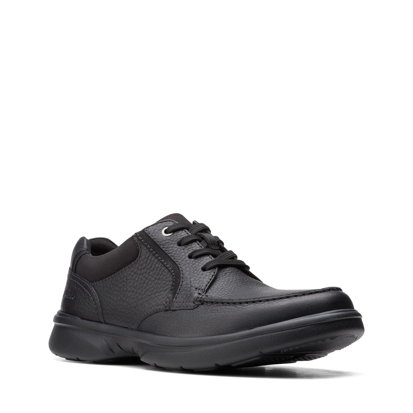 Zapatos Casual De La Marca Clarks Para Hombre Modelo Bradley Vibe Blk Tumbled Lea En Color Negro