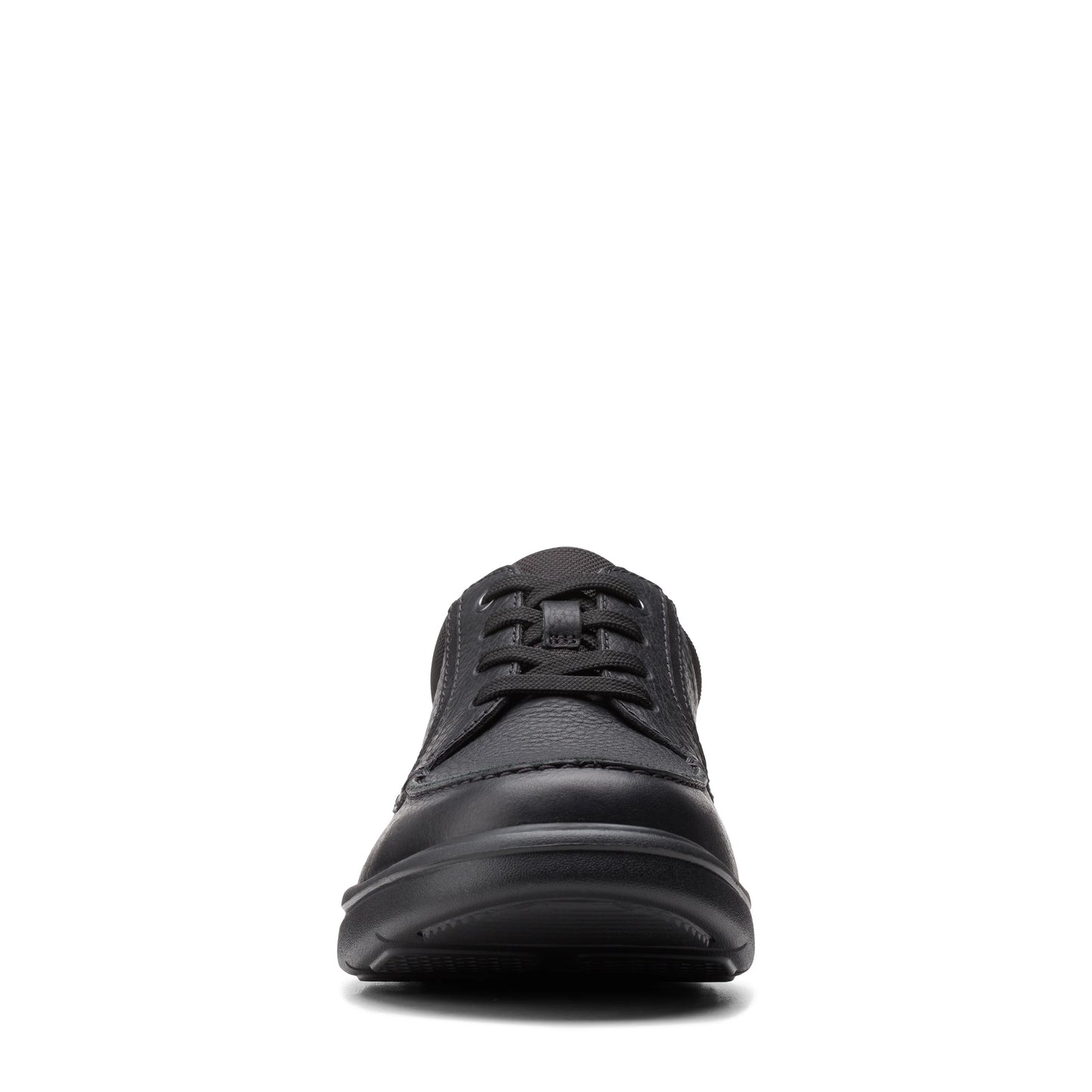 Zapatos Casual De La Marca Clarks Para Hombre Modelo Bradley Vibe Blk Tumbled Lea En Color Negro