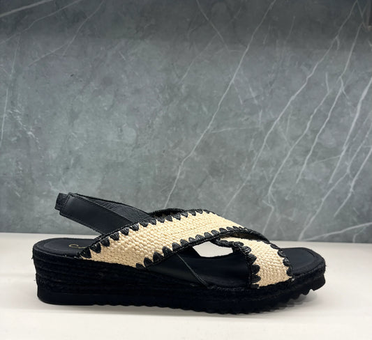 CASTELLER | DAMES SANDALEN | 895 ELASTISCHE RAFFIA MET KAP | BEIGE