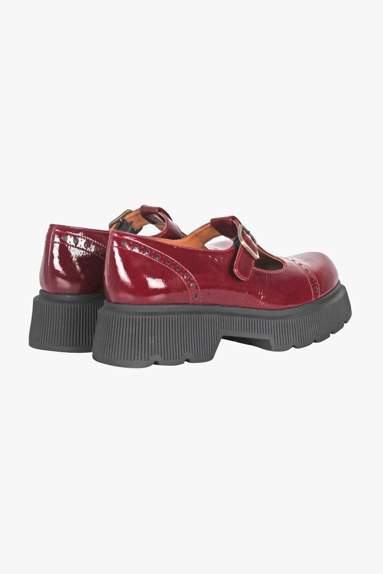 CHIE MIHARA | ZAPATOS CASUAL | MUJER | YURA | BURDEOS