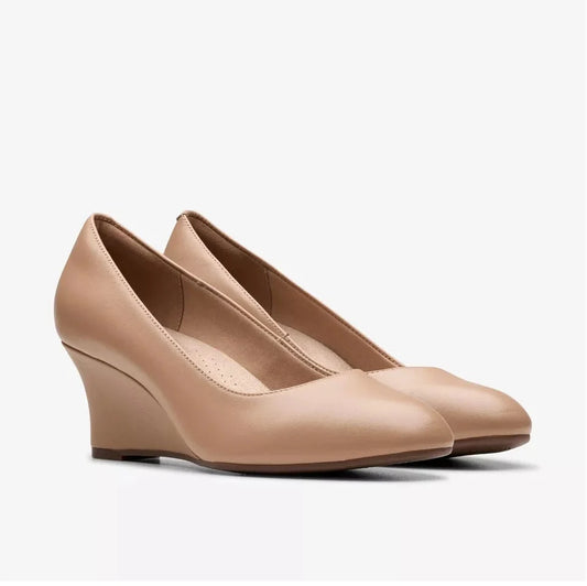CLARKS | ZAPATOS DE VESTIR | MUJER | OLIVETTE PEARL BEIGE LEATHER | BEIGE