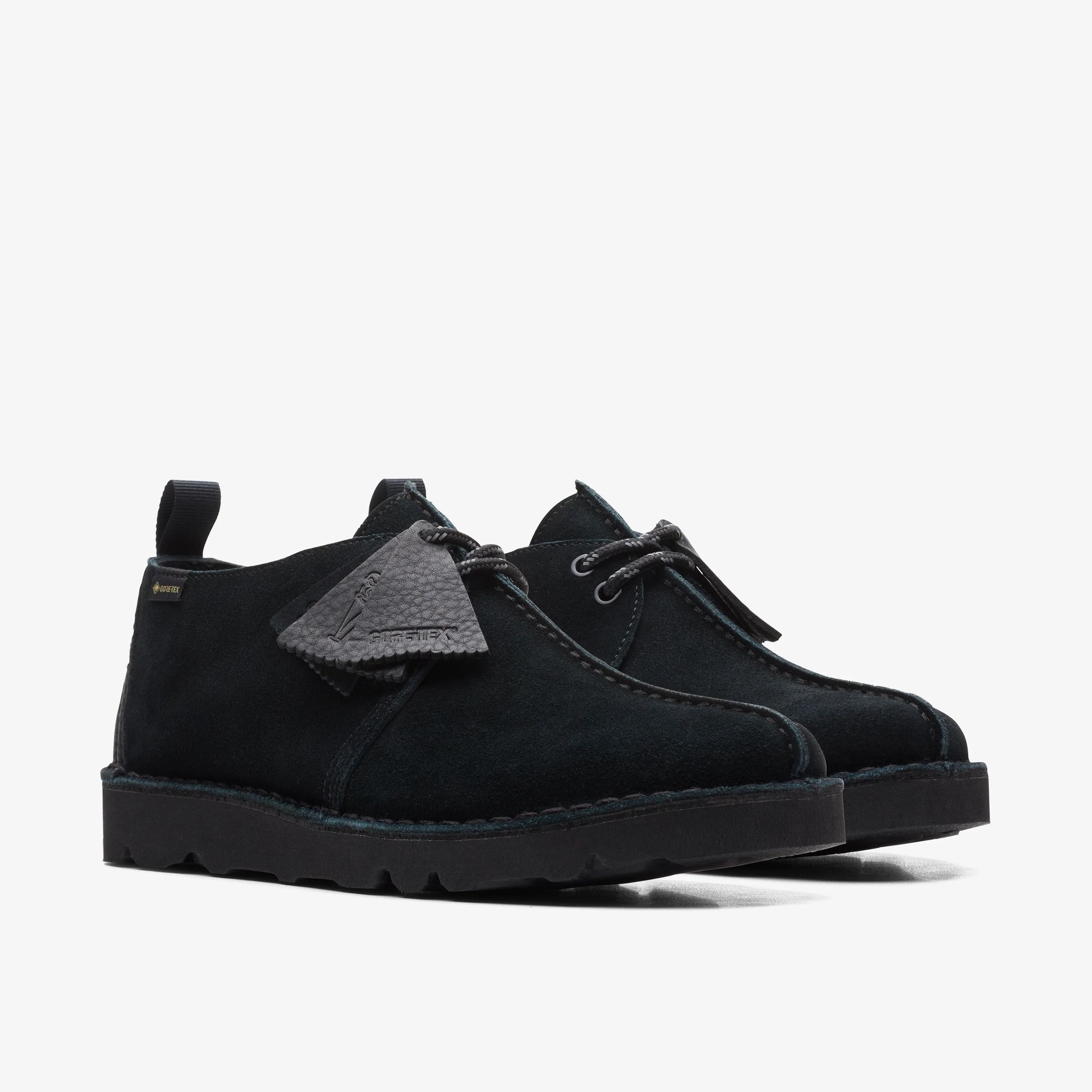 Zapatos Casual De La Marca Clarks  Para Hombre Modelo Desert Trekgtx Black Sde En Color Negro