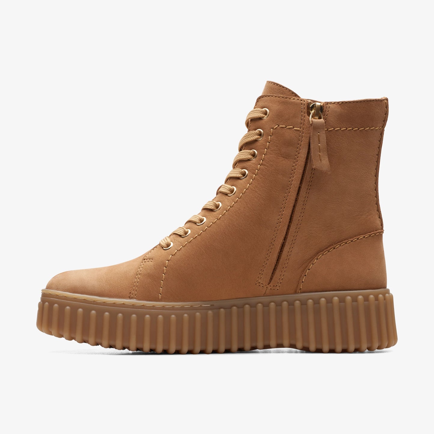Botas De La Marca Clarks  Para Mujer Modelo Torhill Rise Light Tan Nubuck En Color Beige