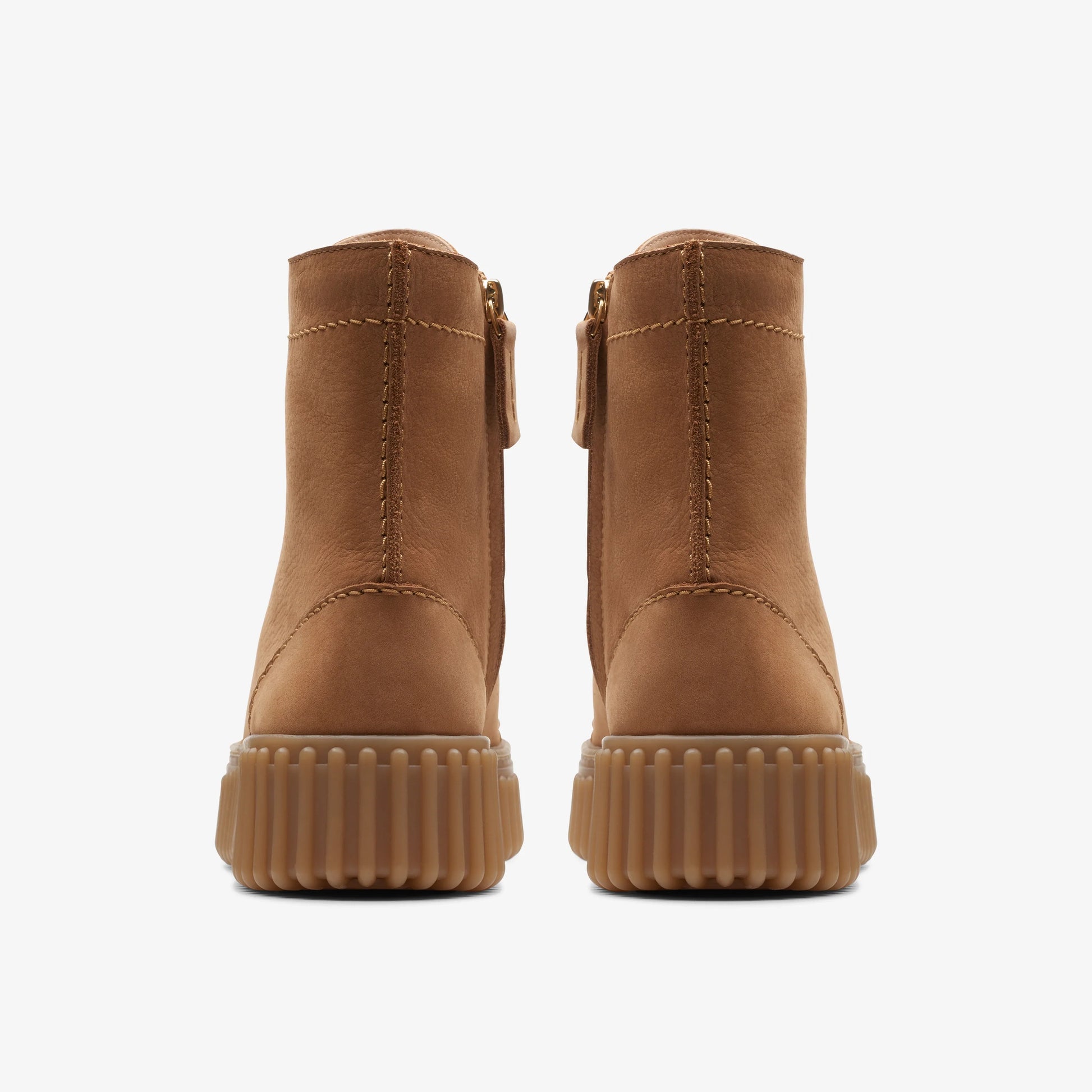 Botas De La Marca Clarks  Para Mujer Modelo Torhill Rise Light Tan Nubuck En Color Beige