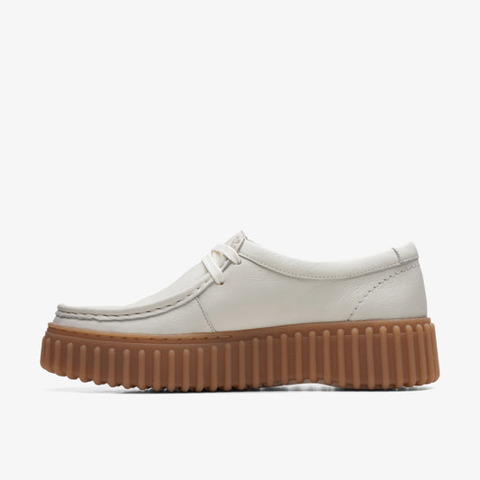 Zapatos Casual De La Marca Clarks  Para Mujer Modelo Torhill Bee Off White Lea En Color Blanco