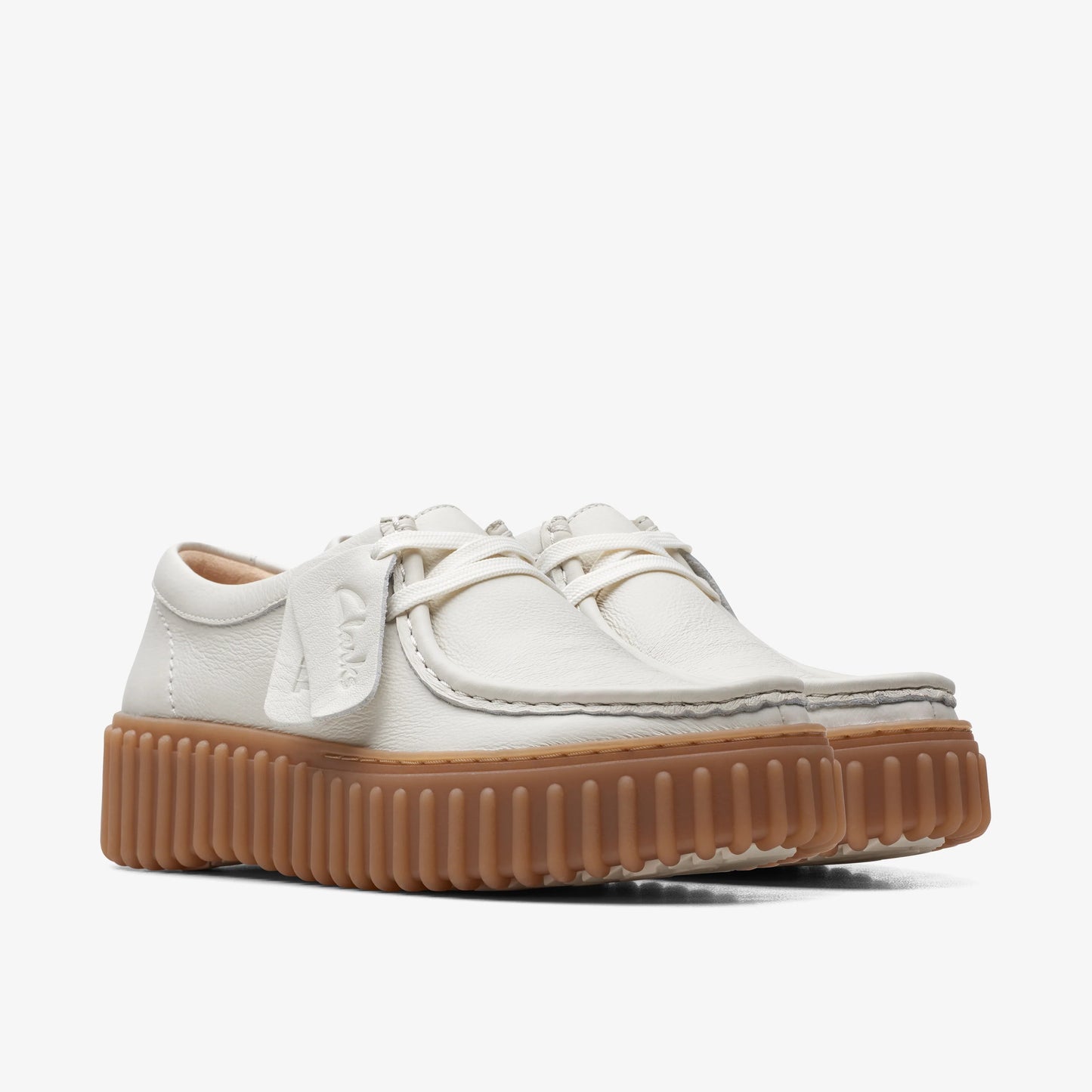 Zapatos Casual De La Marca Clarks  Para Mujer Modelo Torhill Bee Off White Lea En Color Blanco