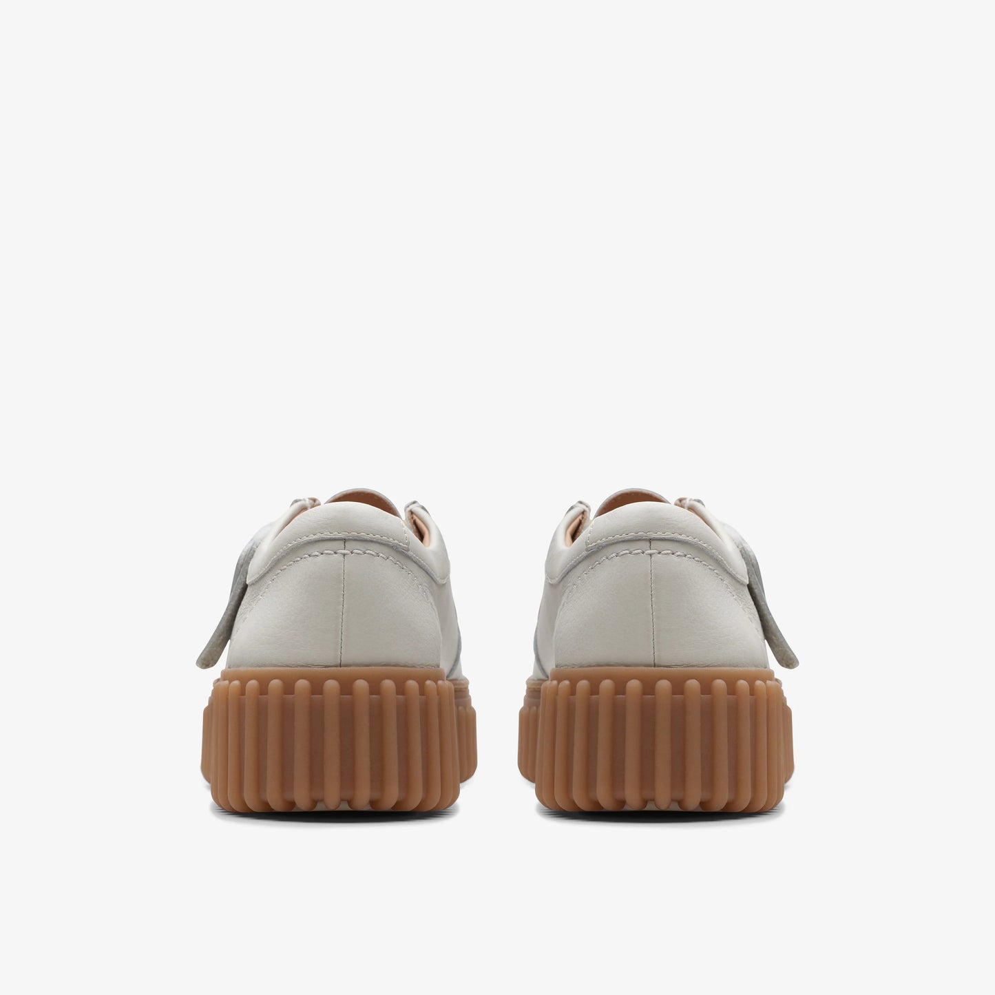Zapatos Casual De La Marca Clarks  Para Mujer Modelo Torhill Bee Off White Lea En Color Blanco
