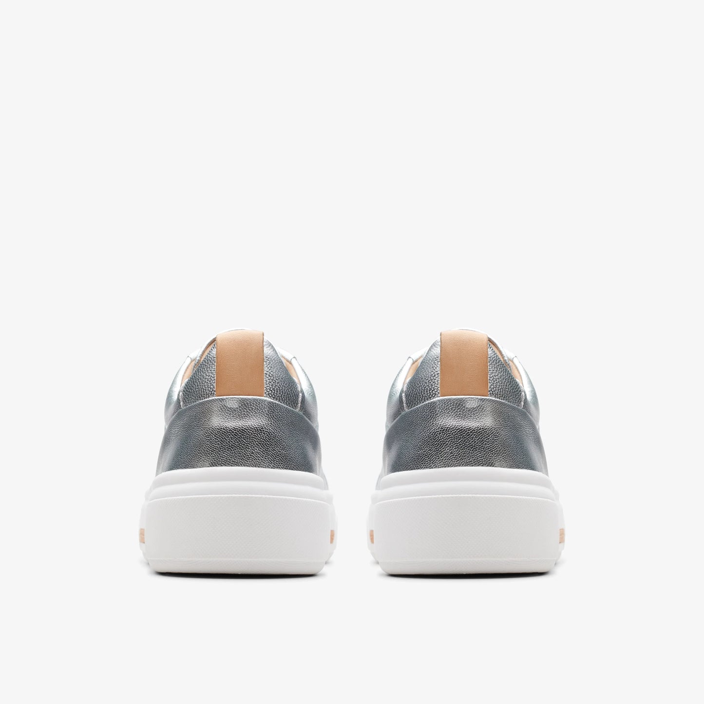 Sneakers De La Marca Clarks  Para Mujer Modelo Hollyhock Walk Silver Leather En Color Plateado
