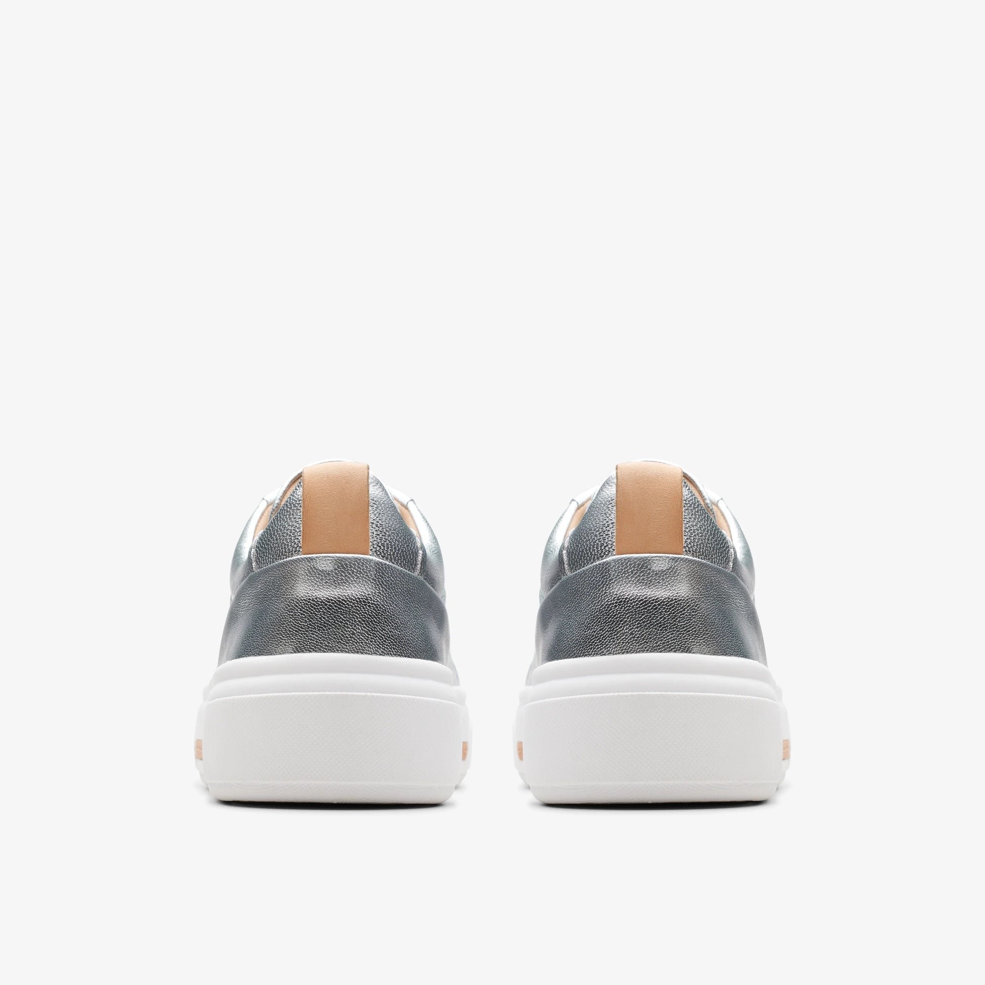 Sneakers De La Marca Clarks  Para Mujer Modelo Hollyhock Walk Silver Leather En Color Plateado