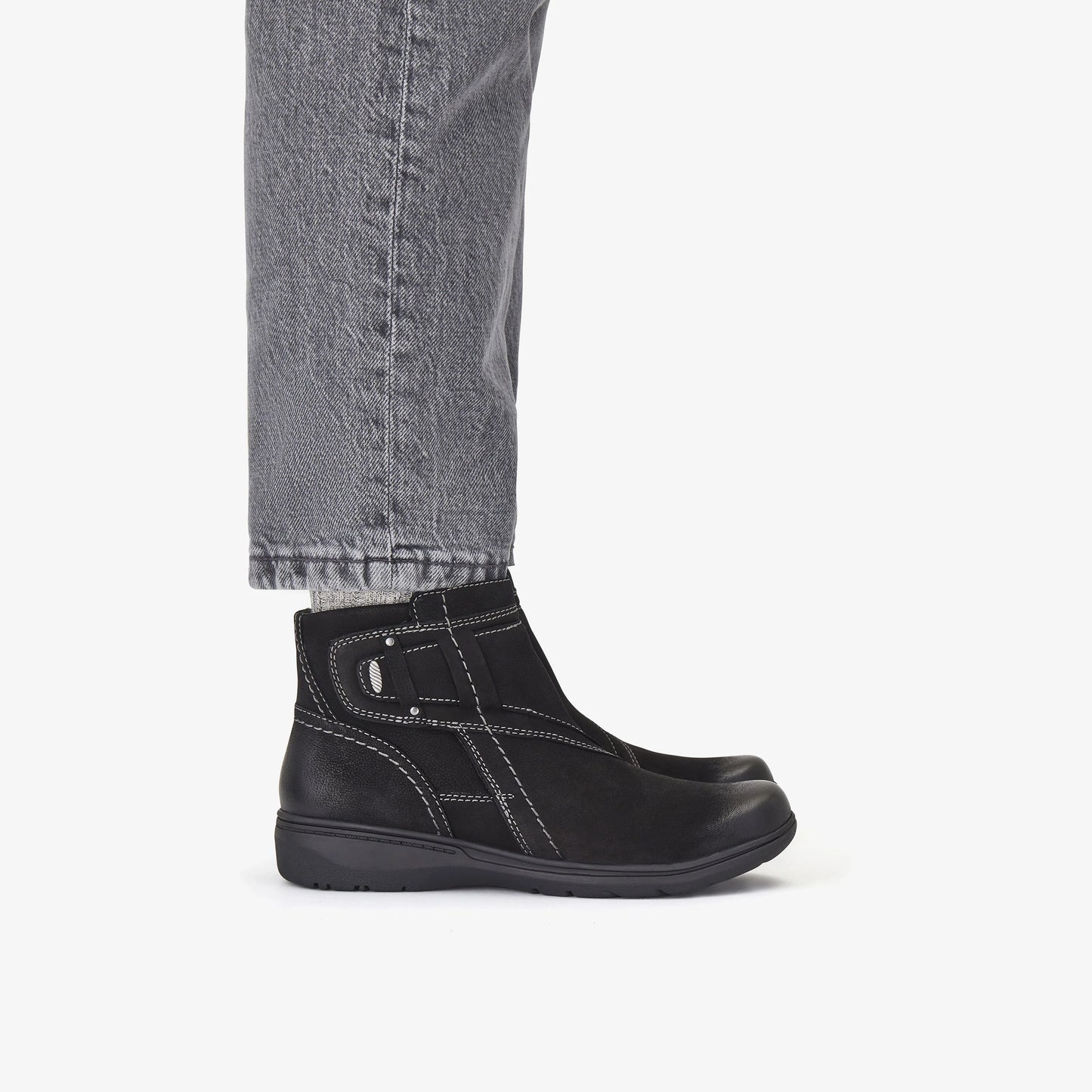 Botas De La Marca Clarks Para Mujer Modelo Carleigh Style Black Nubuck En Color Negro